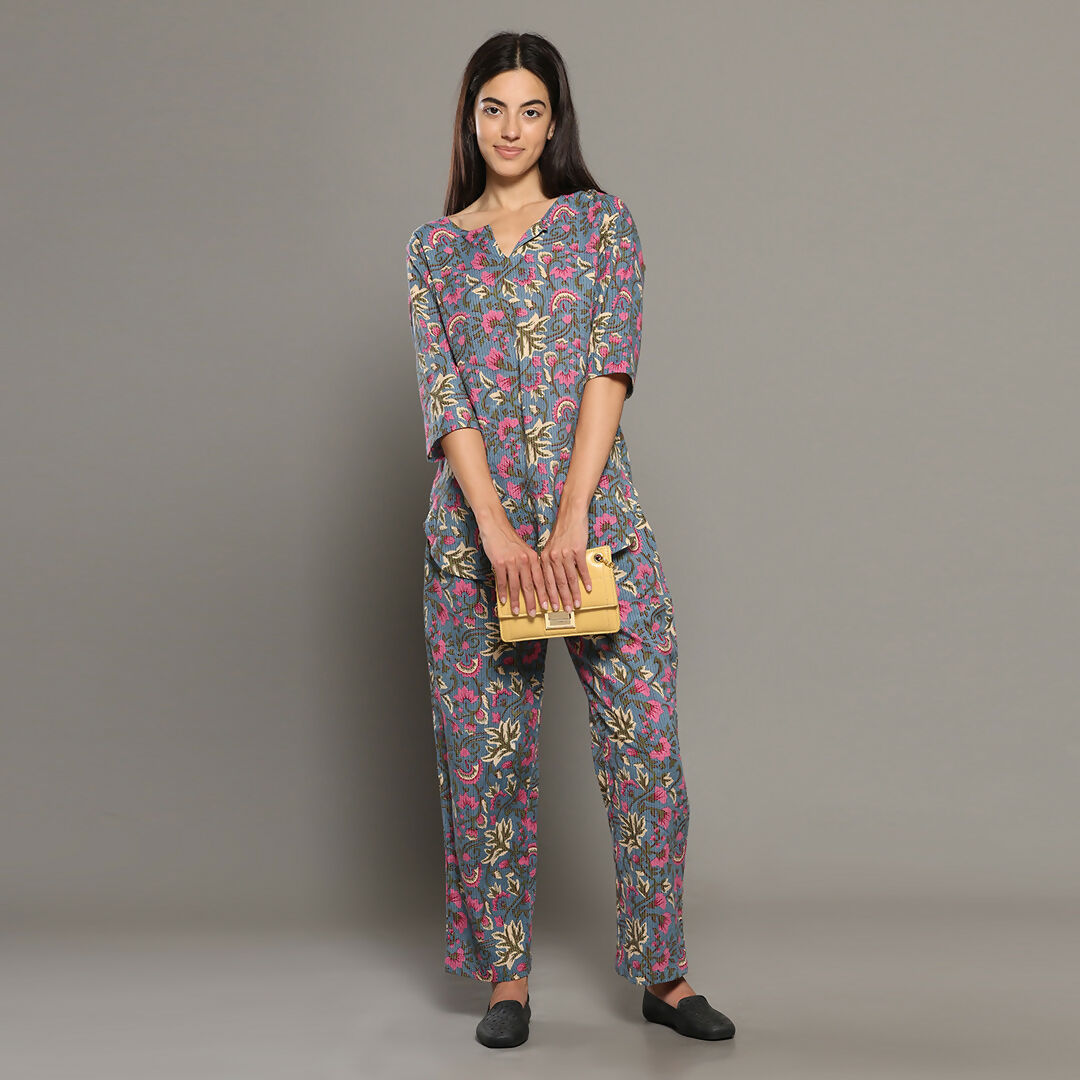 Breathables Women Cotton Printed Loungewear Kurta And Pants Co-Ord Set Grey I Night Wear | Floral Print | Grocsy