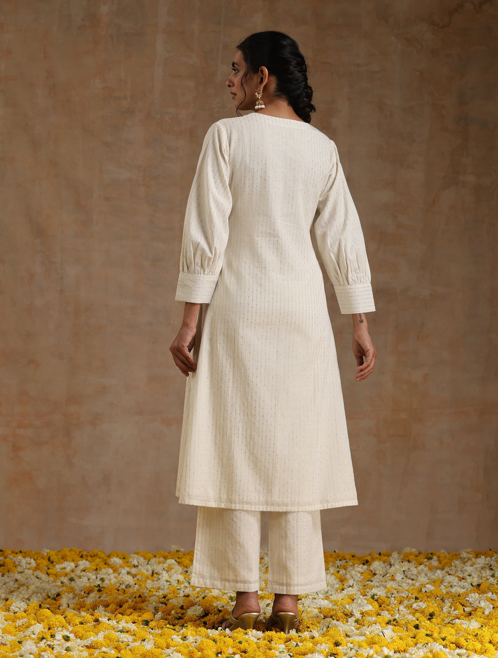 trueBrowns Ivory Gold Cotton Overlap Yoke Kurta Set | Grocsy