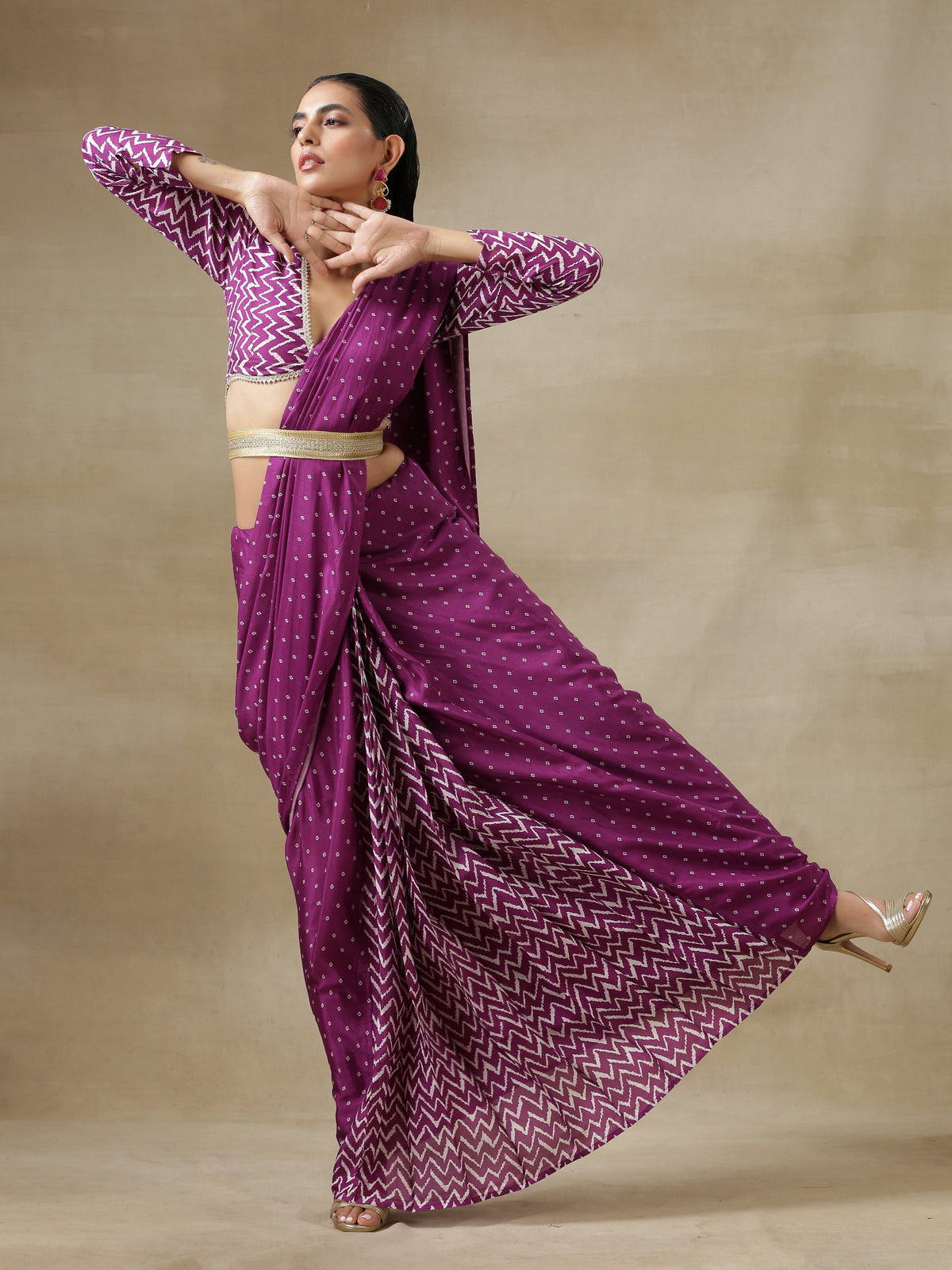 trueBrowns Purple Bandhani Printed Silk Ready to Wear Saree with Belt | Grocsy