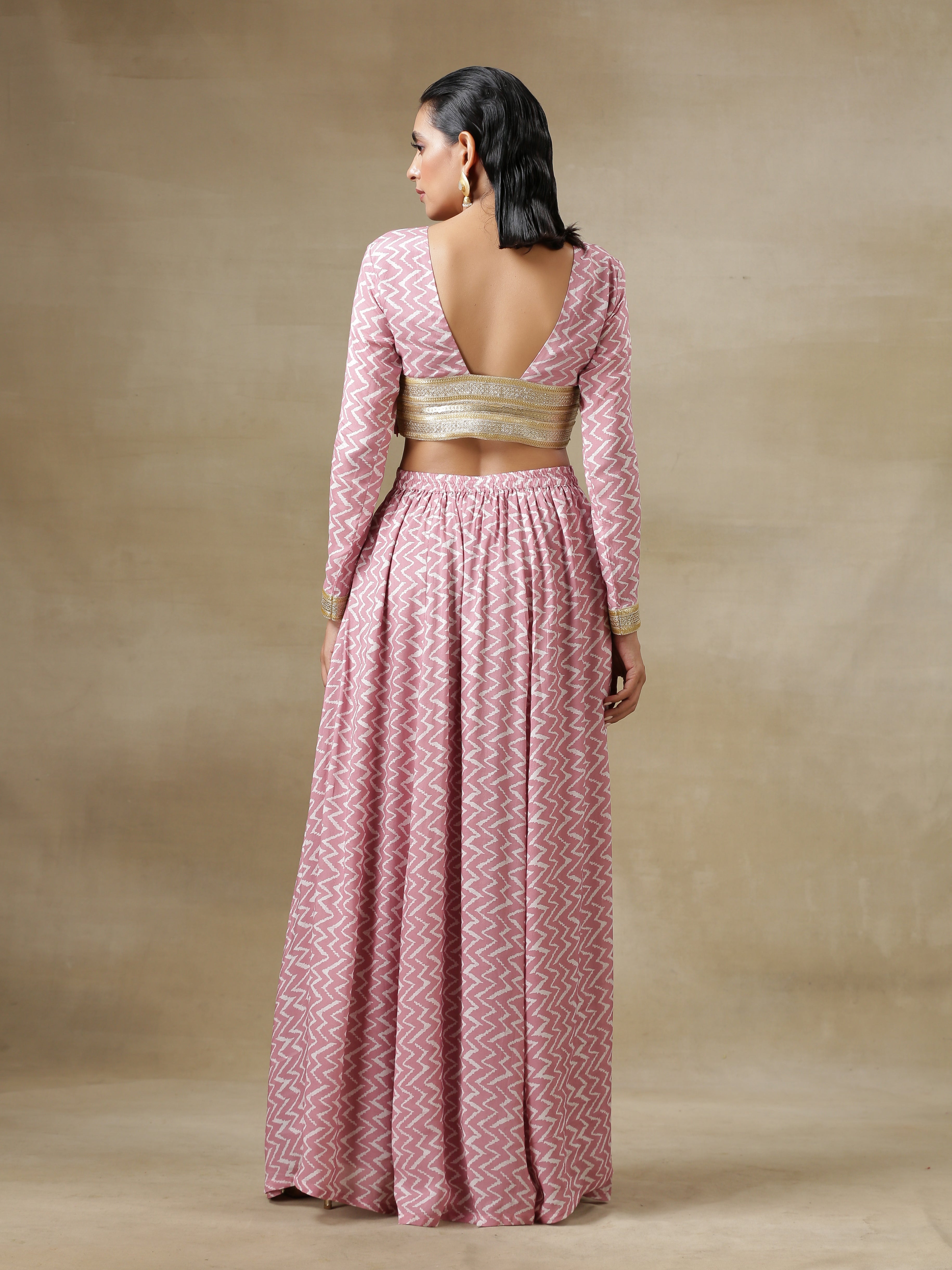 trueBrowns Light Mauve Bandhani Printed Silk Top Skirt Set | Grocsy
