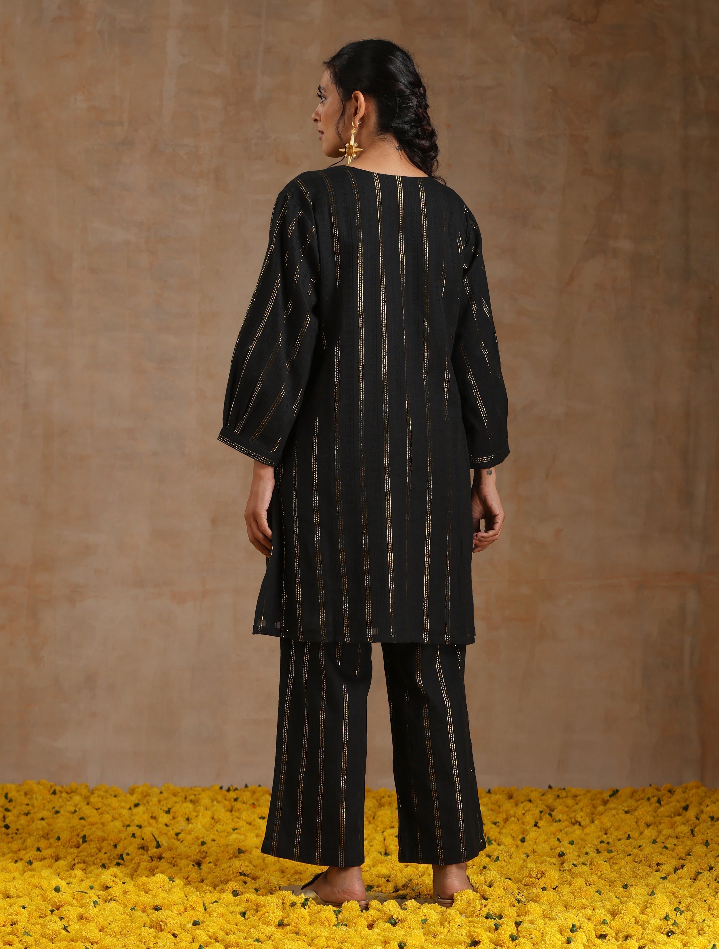 trueBrowns Black Gold Cotton Relaxed Co-Ord Set | Grocsy
