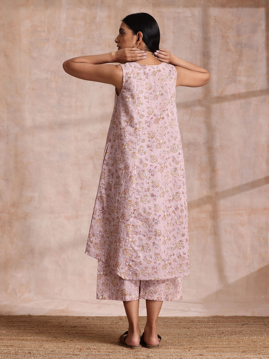trueBrowns Grey Overall Floral Block Print Cotton High-Low Co-Ord Set | Grocsy