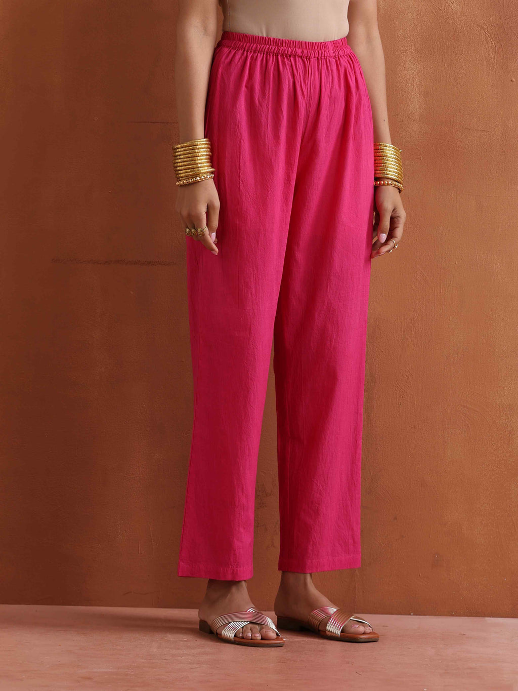 trueBrowns Pink Metallic Straight Kurta Set | Grocsy