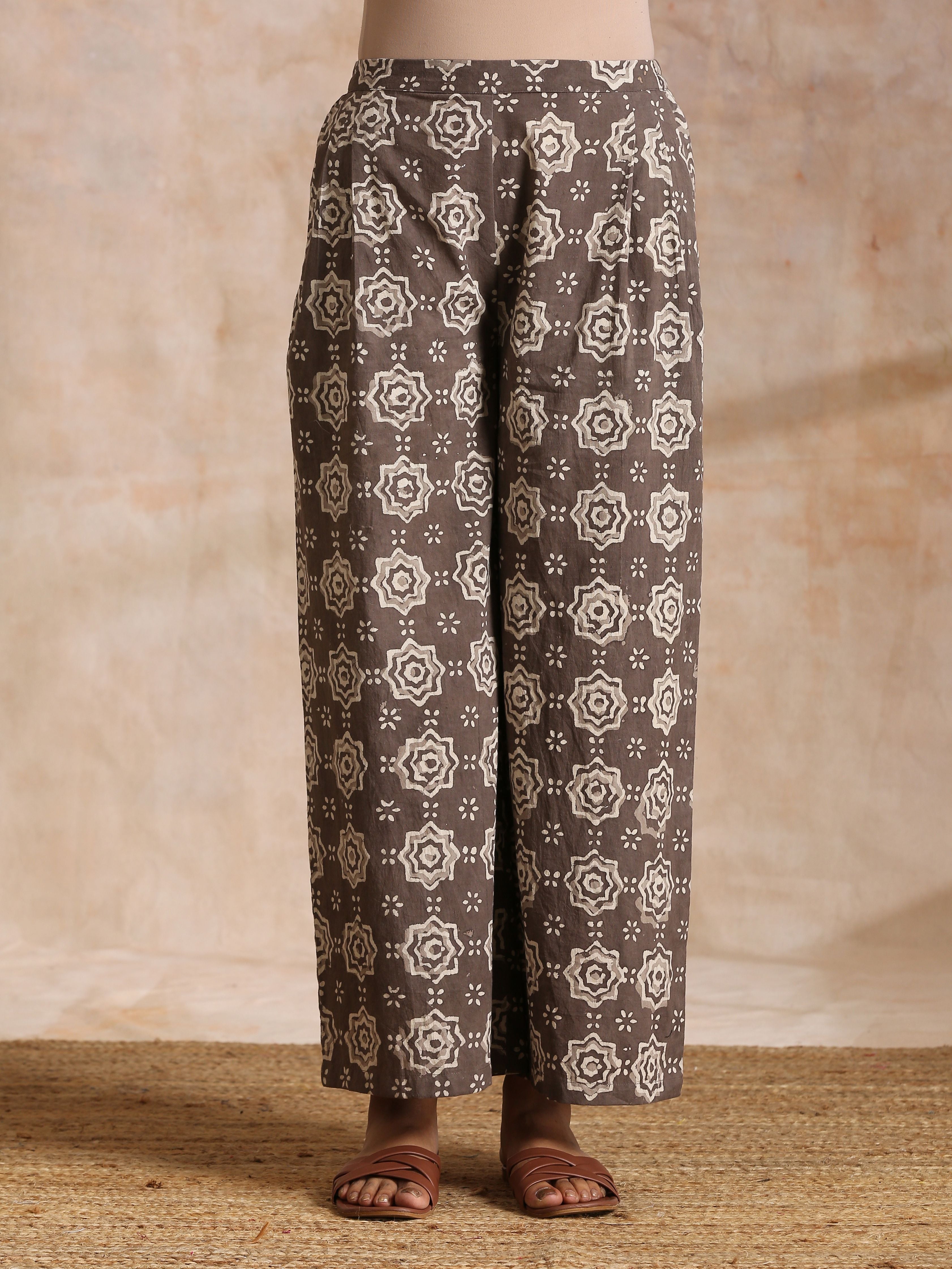 trueBrowns Clay Dabu Zig-Zag Motifs Print Cotton Sleeveless Jacket Pant Set | Grocsy