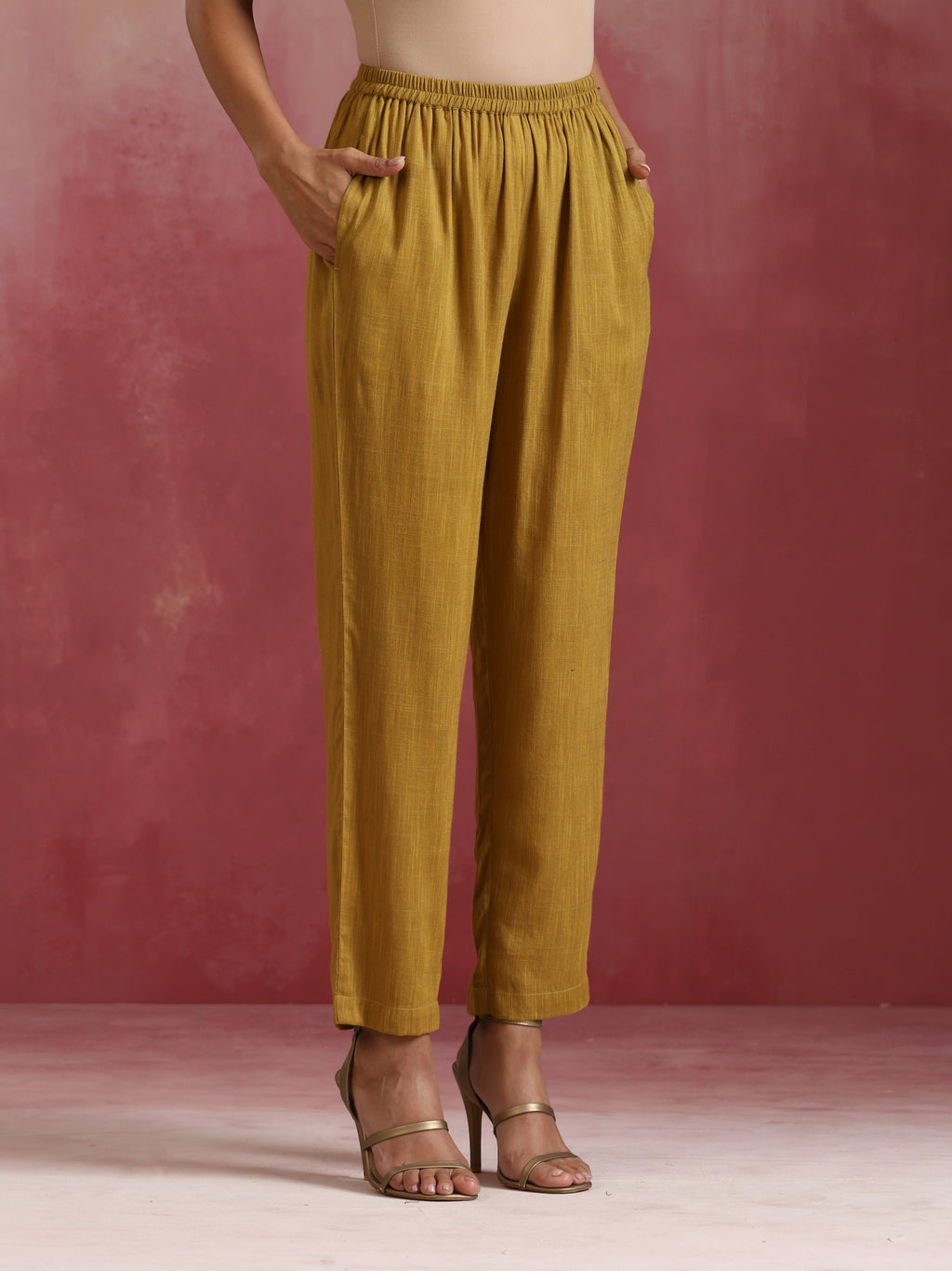 trueBrowns Mustard Cotton Kurta Set | Grocsy