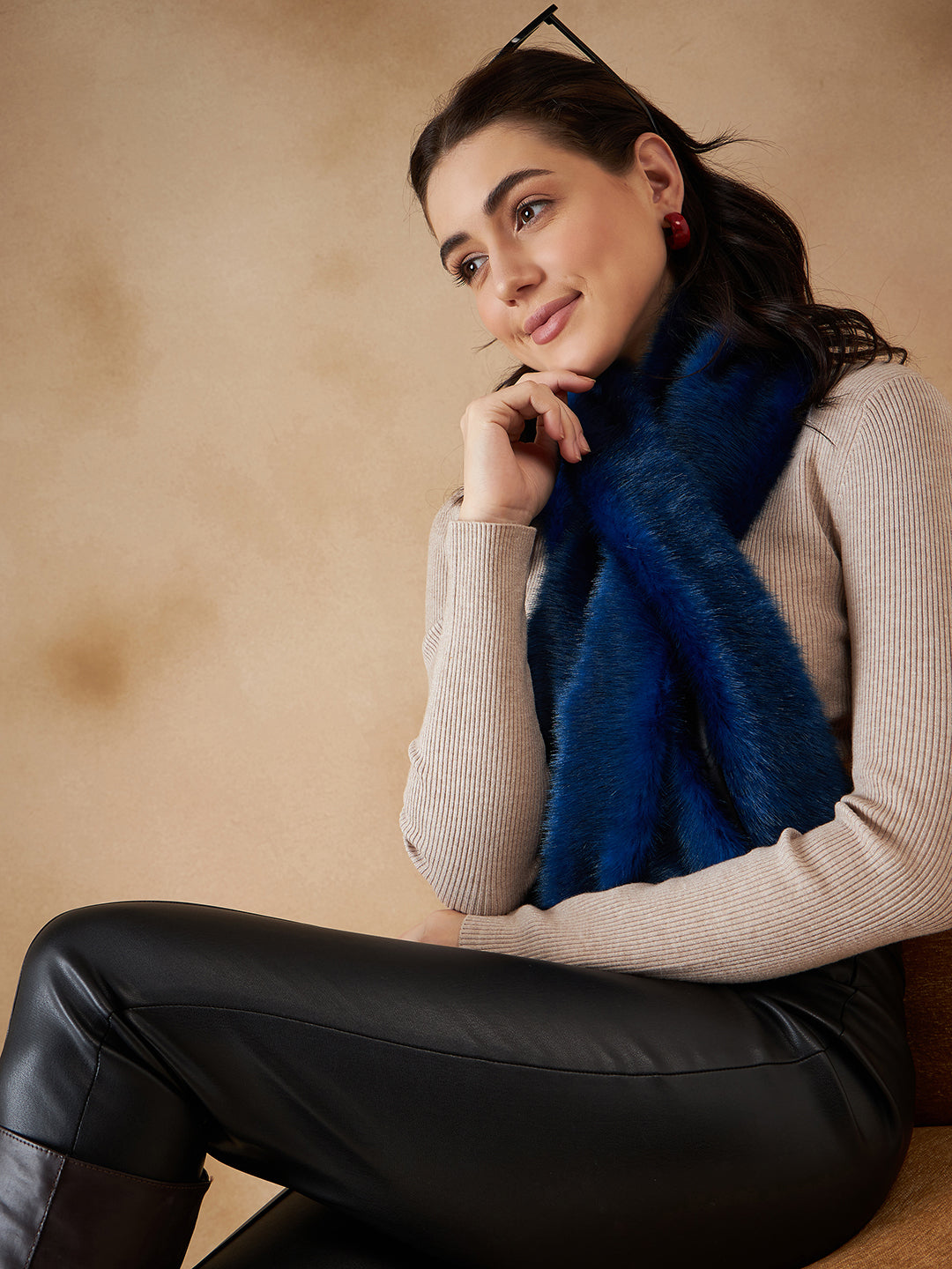 InWeave Women's Royal Blue Faux Fur Neck Warmer | Grocsy