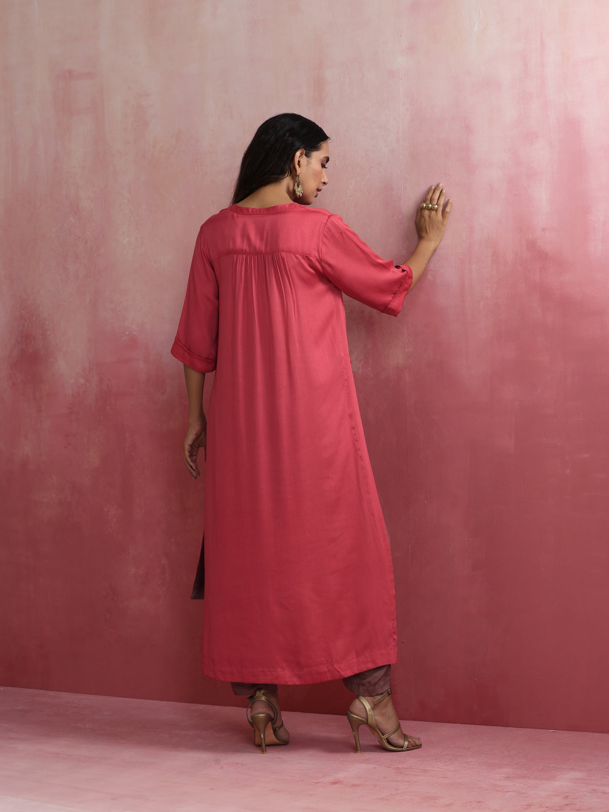 trueBrowns Red Modal Straight Fit Kurta Set | Grocsy