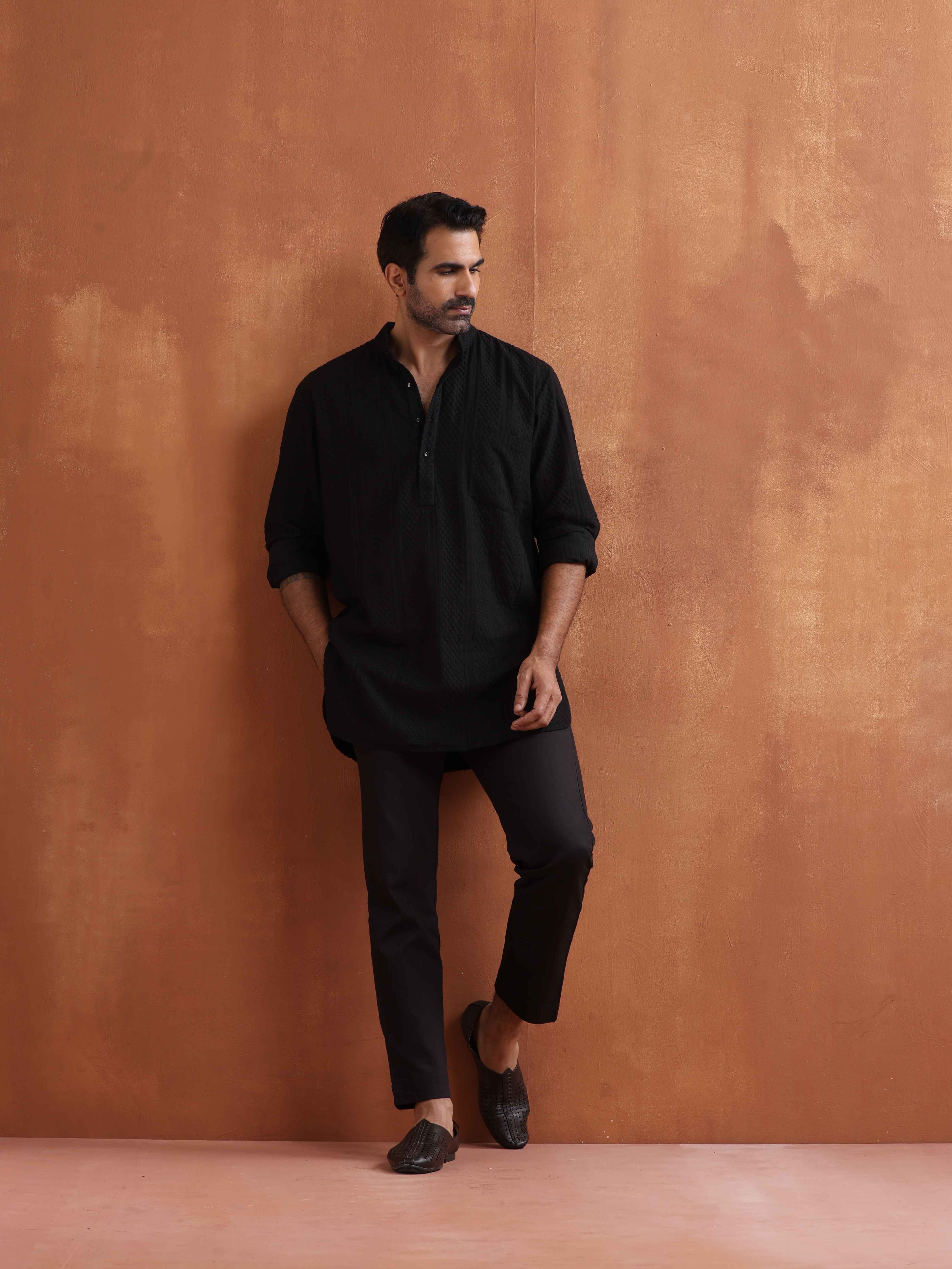 trueBrowns Men's Black Textured Cotton Dobby Short Kurta | Grocsy
