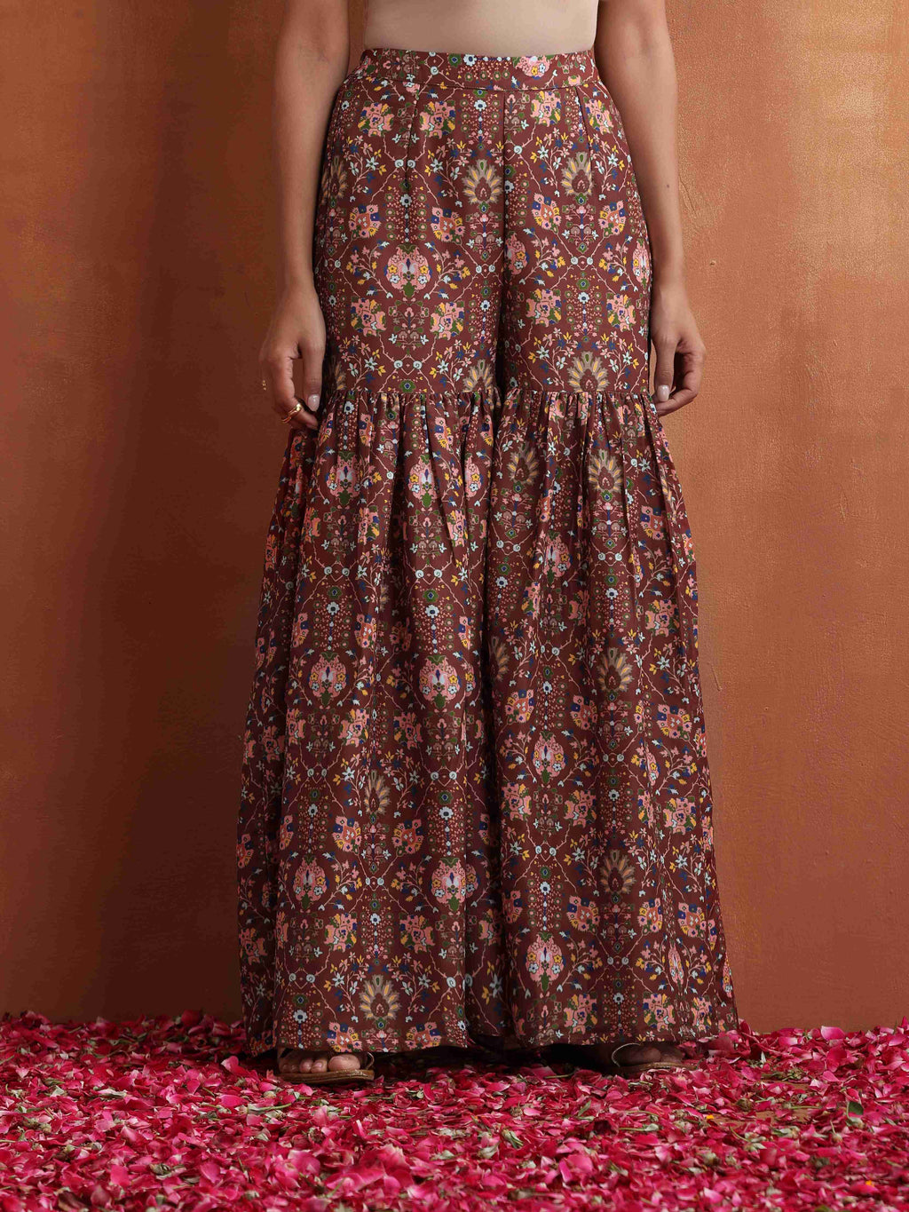 trueBrowns Brown Print Sharara Set | Grocsy