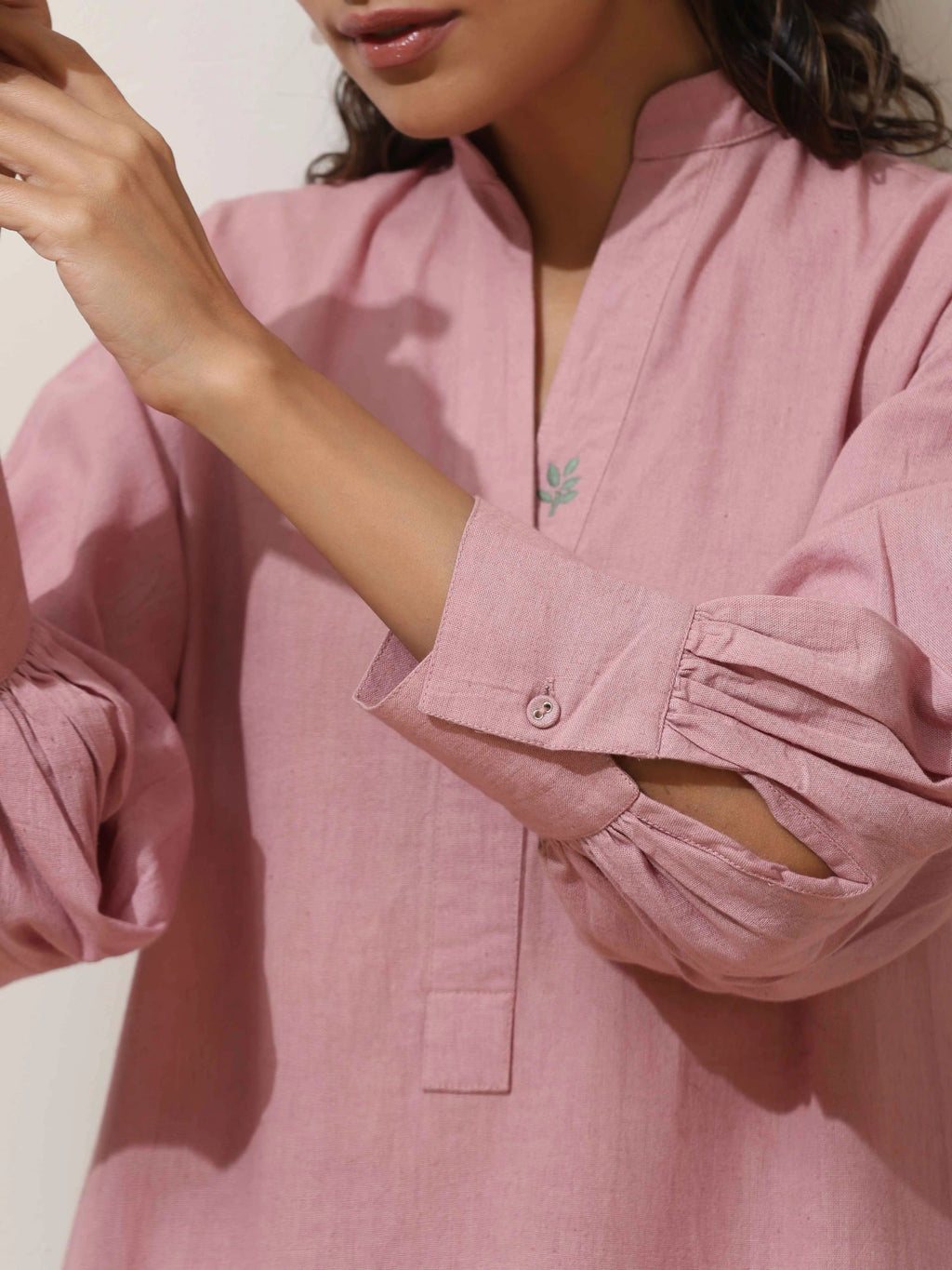 trueBrowns Pink Cotton Linen Kurta Pant Set | Grocsy