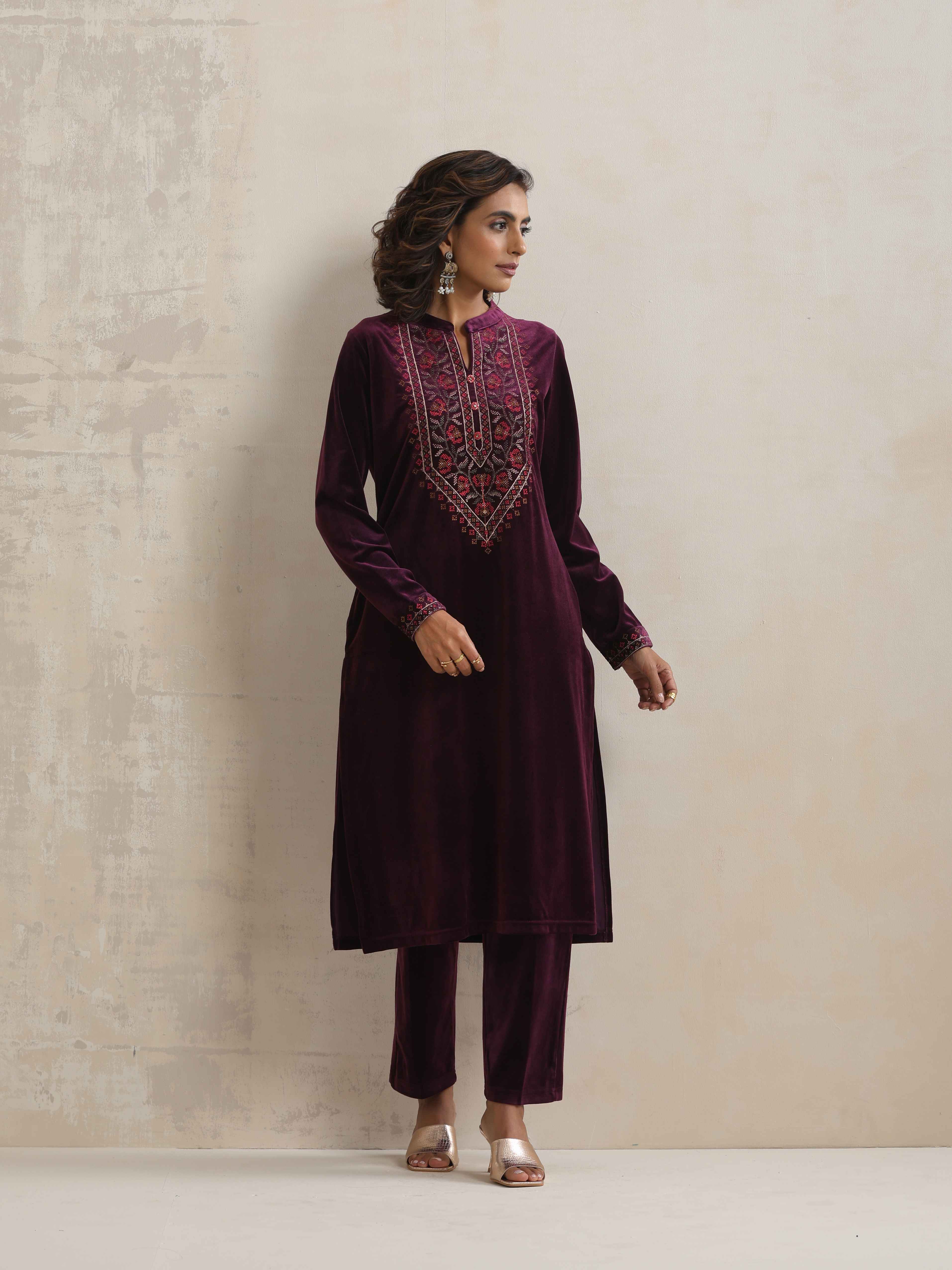 trueBrowns Purple Velvet Floral Embroidered Kurta Pant Dupatta Set | Grocsy