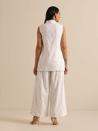 trueBrowns White Pineapple Sleeveless Jacket Pant Set | Grocsy