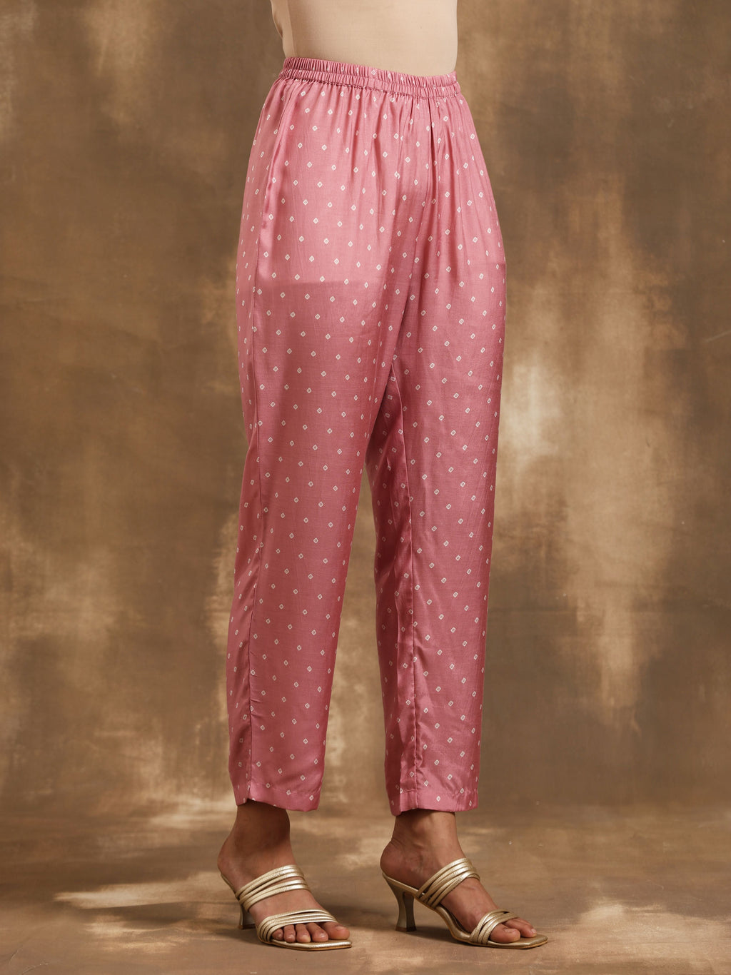 trueBrowns Light Mauve Bandhani Printed Silk Kurta Pant Set | Grocsy