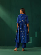 trueBrowns Royal Blue Geometric Floral Viscose Silk Side Gathered Kurta Pant Set | Grocsy