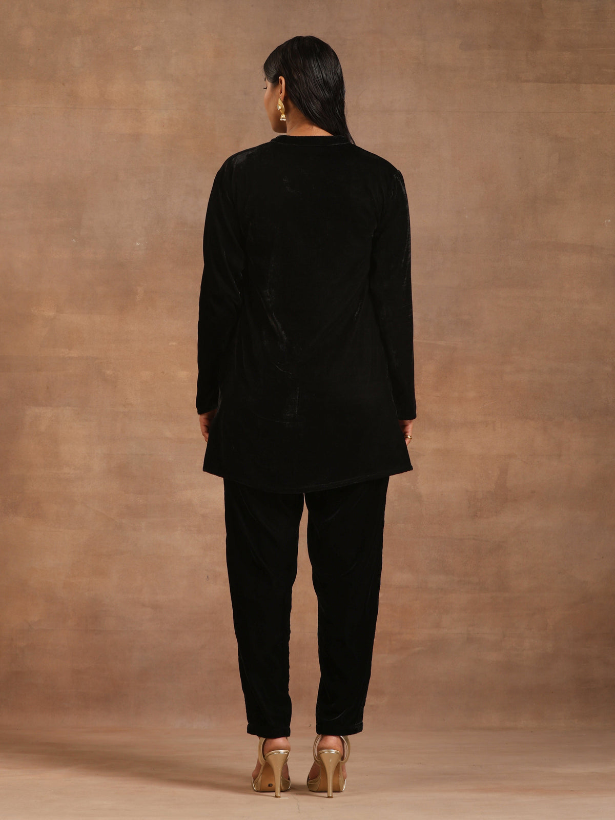 trueBrowns Black Velvet Solid Co-ord Set | Grocsy
