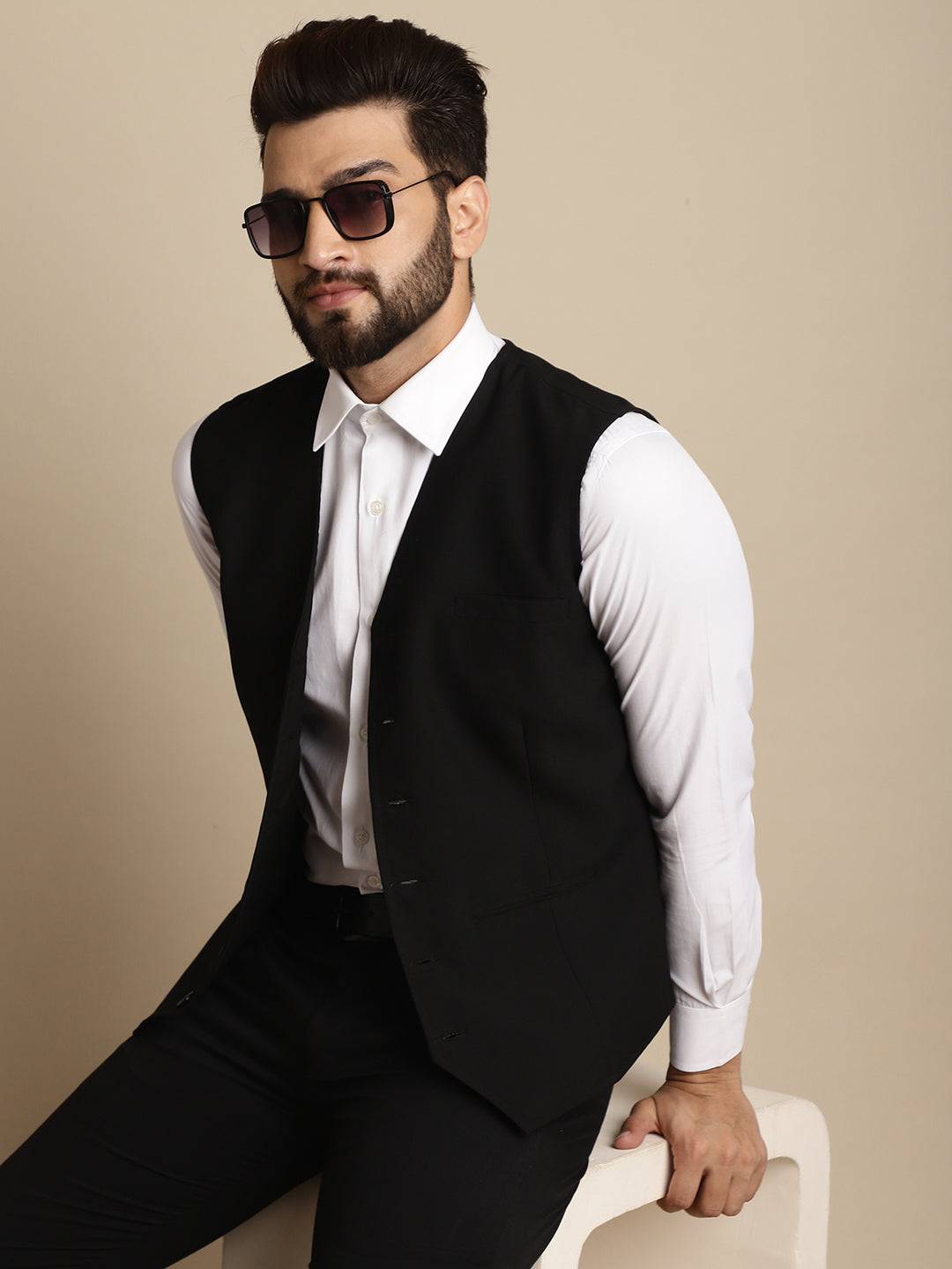 Even Apparels Men's Black Waistcoat with welt pockets | Grocsy