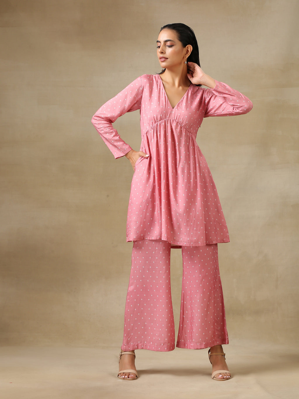 trueBrowns Light Mauve Bandhani Printed Silk Flared Kurta Pant Dupatta Set | Grocsy
