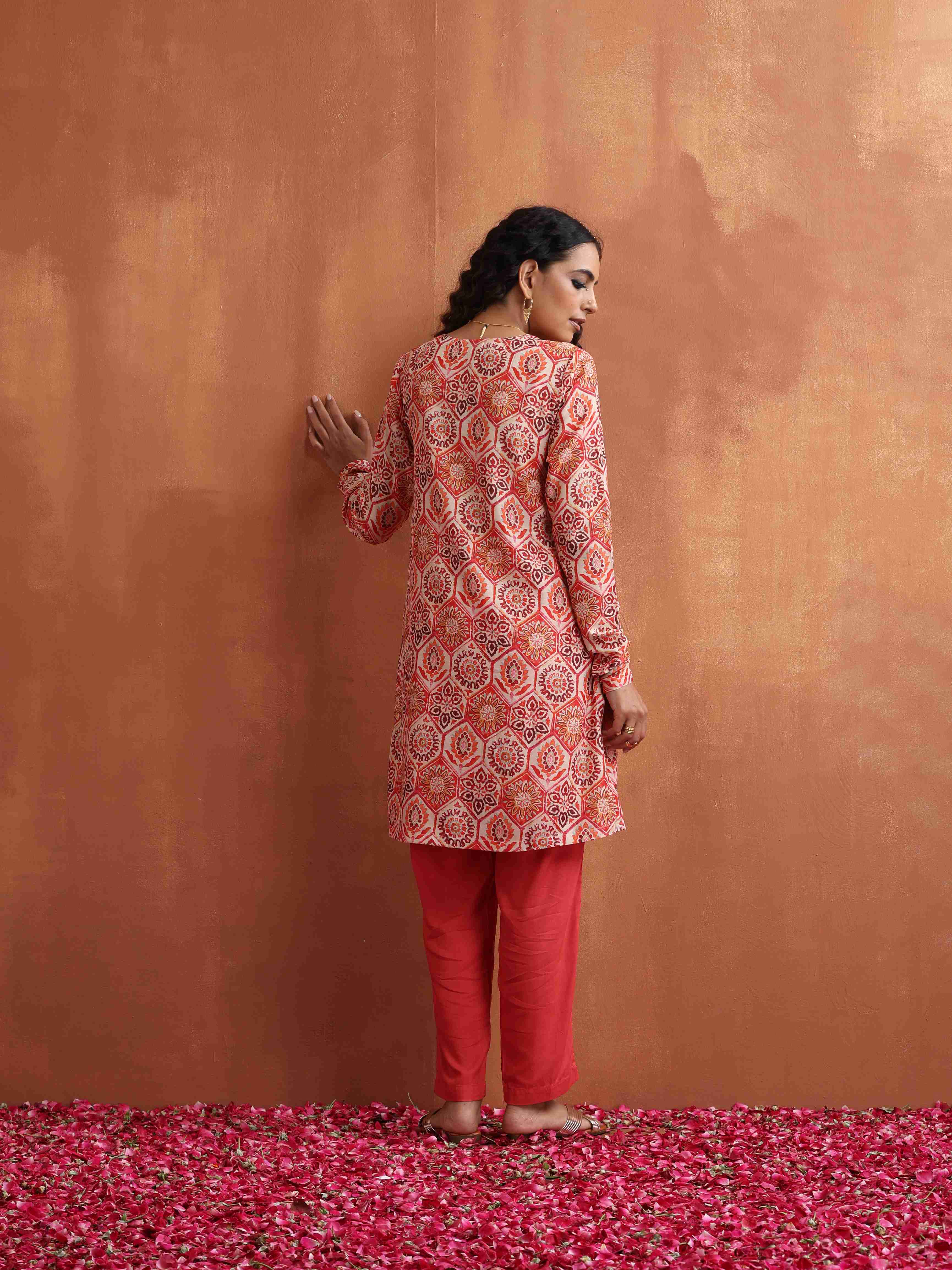 trueBrowns Beige Print Kurta Co-ord Set | Grocsy