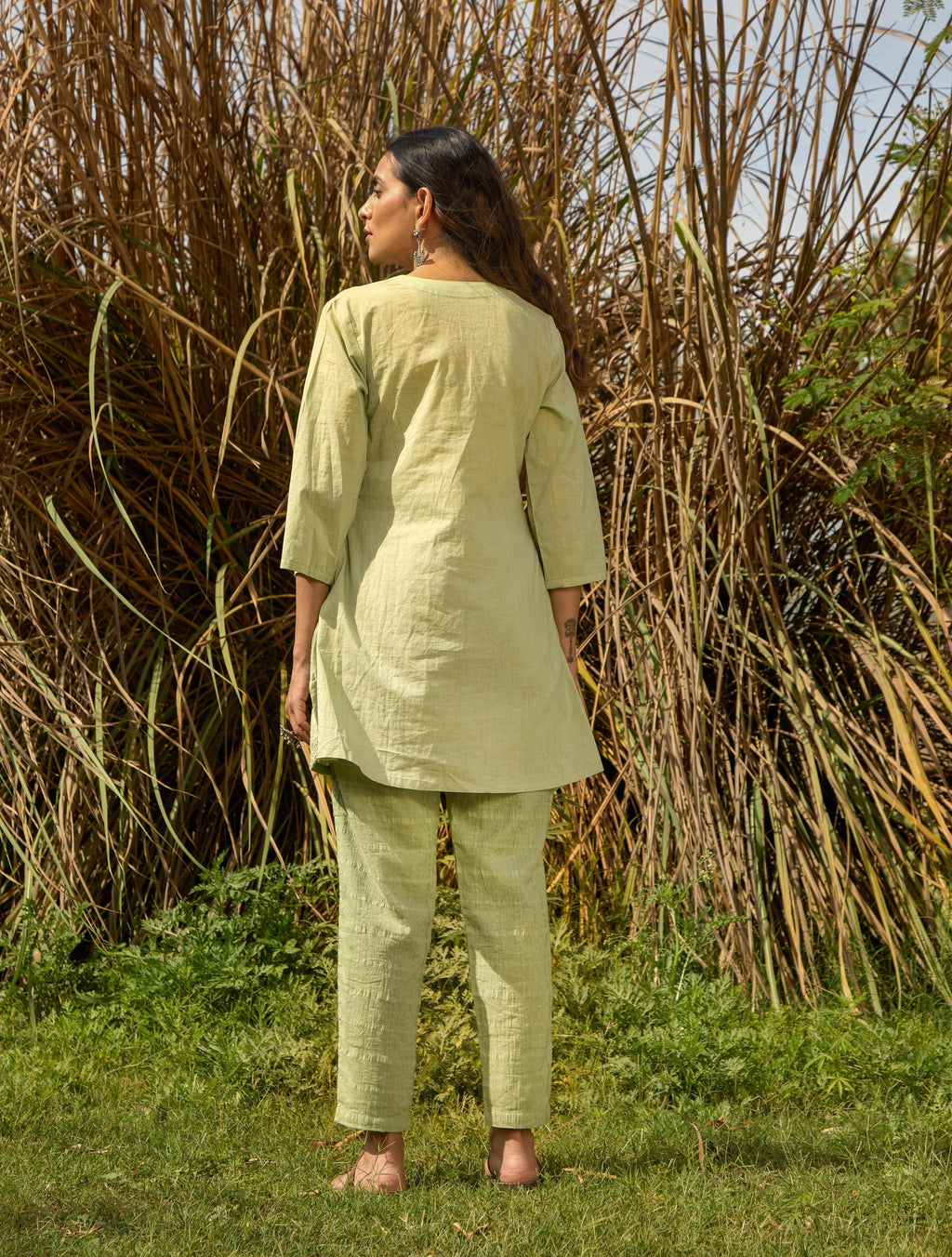 trueBrowns Green Cotton Embroidered Co-ord Set | Grocsy