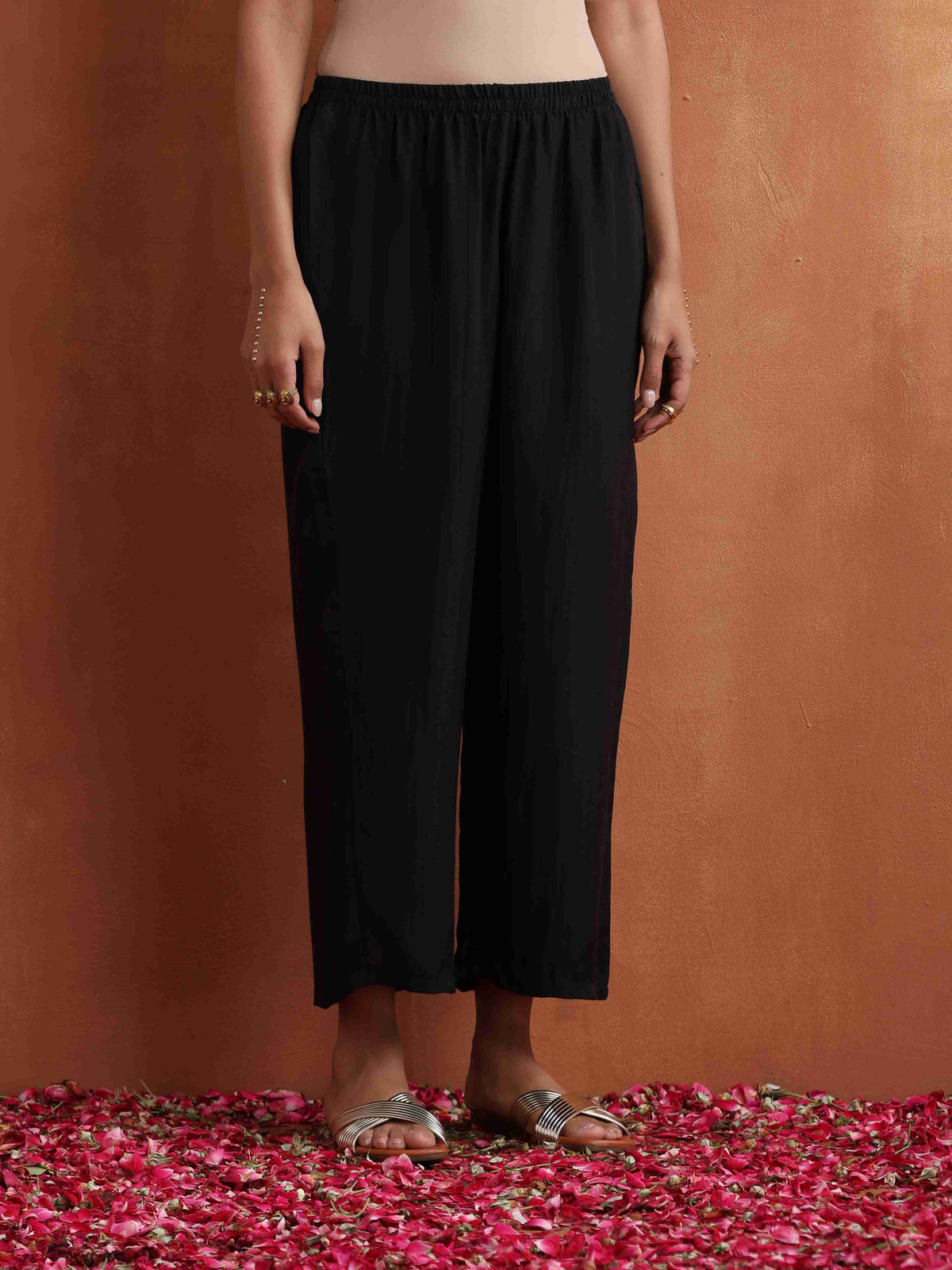 trueBrowns Black Floral Print A-line Kurta Set | Grocsy