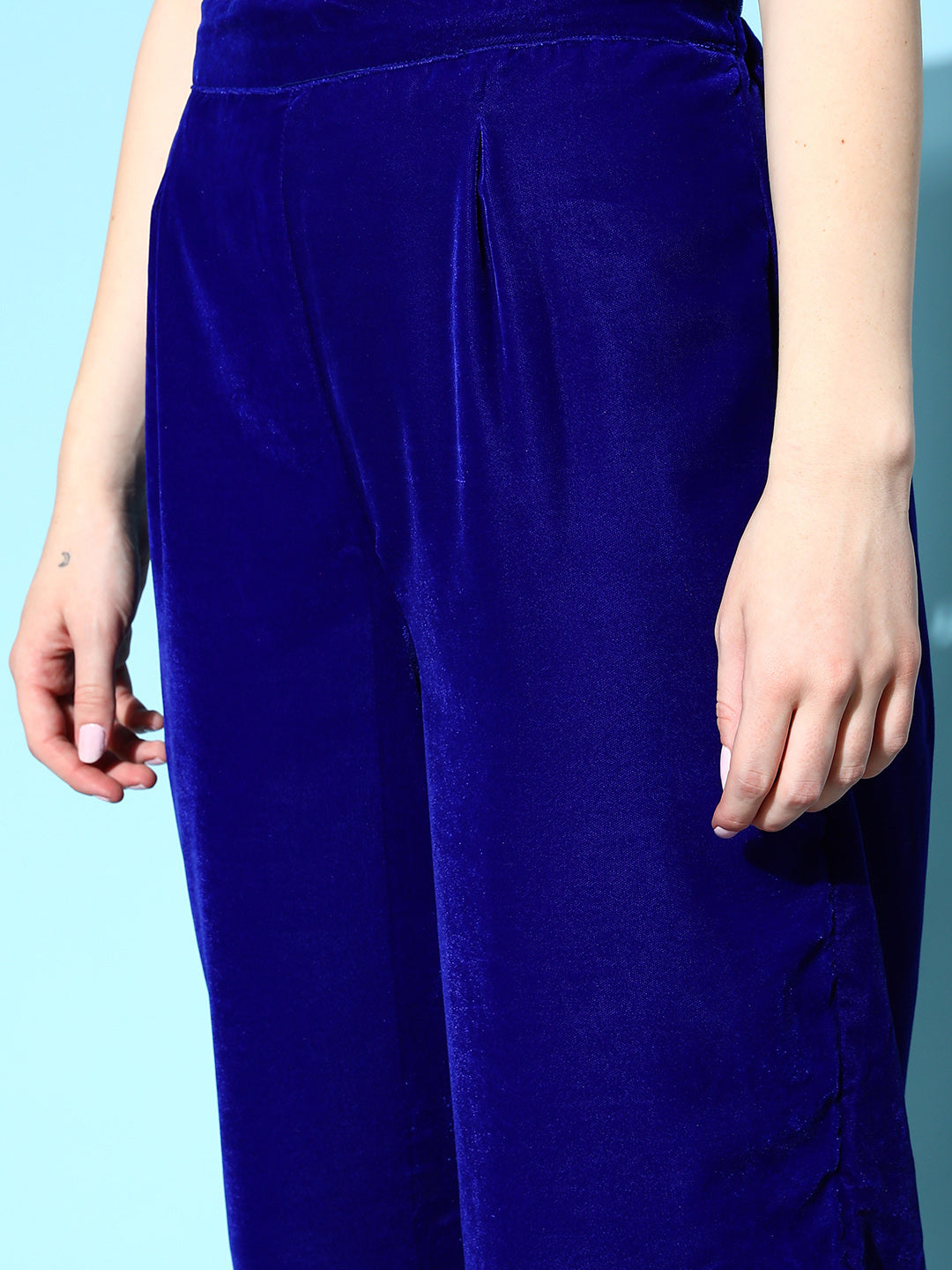 InWeave Women's Blue Velvet Kurta Set With Beige Brocade Dupatta | Grocsy