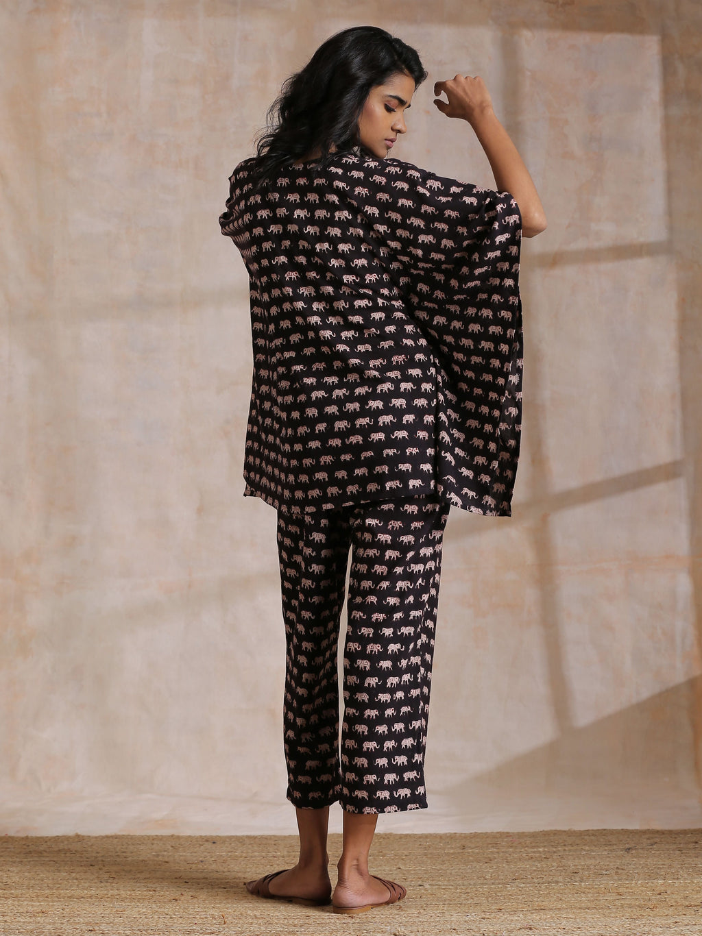 trueBrowns Black Elephant Bagru Print Cotton Kaftan Co-Ord Set | Grocsy