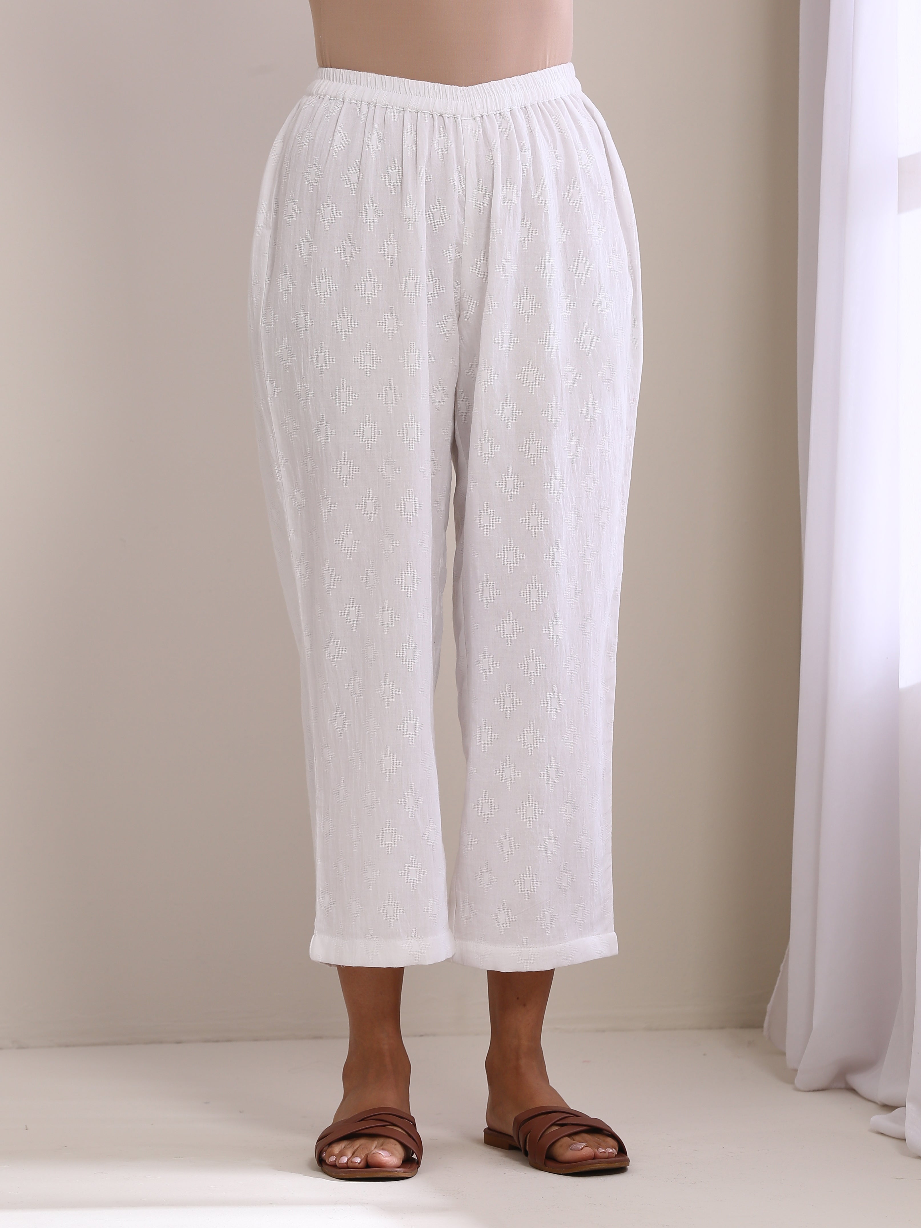 trueBrowns White Dobby High Slit Gathered Kurta Set | Grocsy