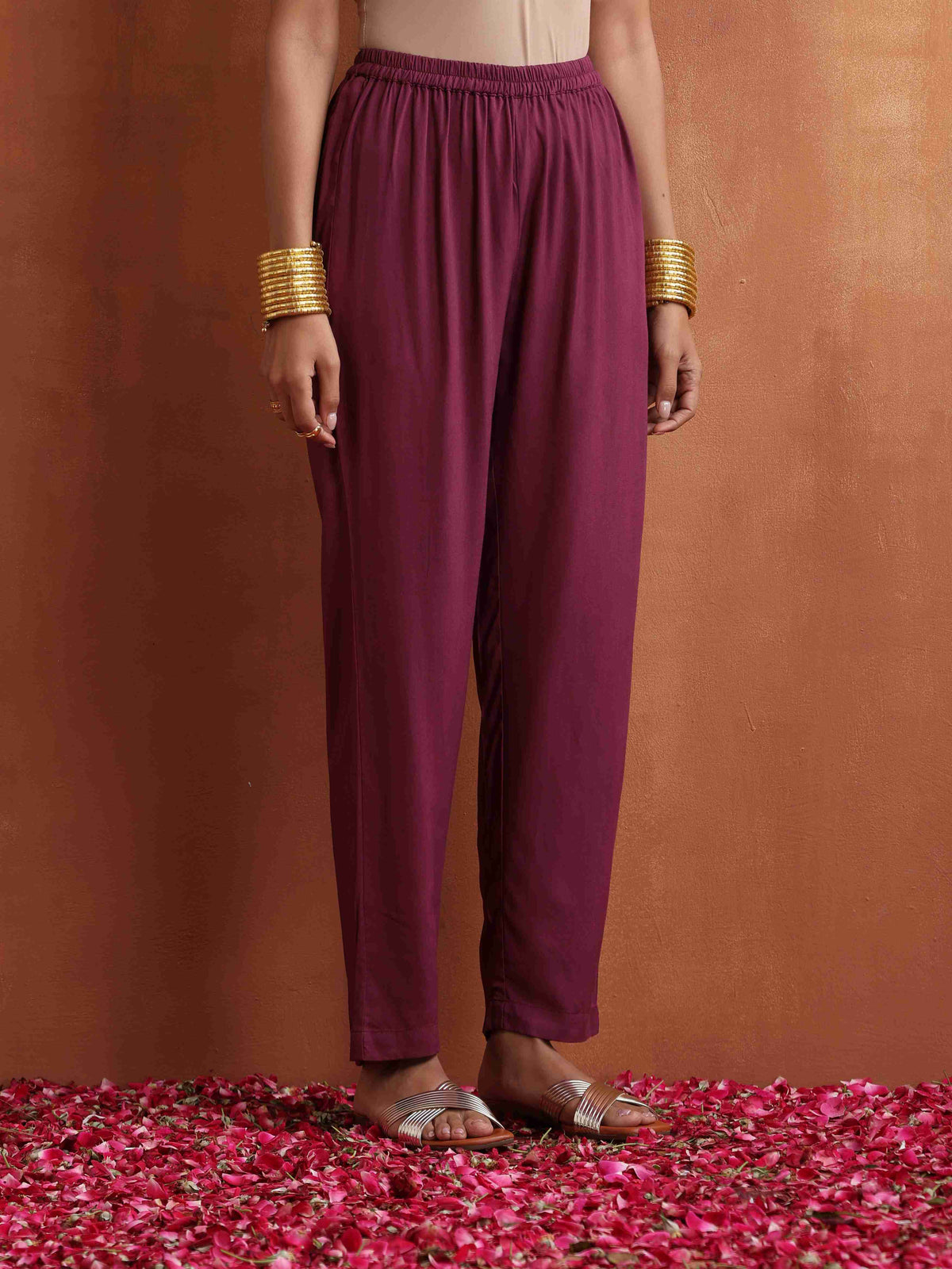 trueBrowns Beige Print Straight Kurta Set | Grocsy