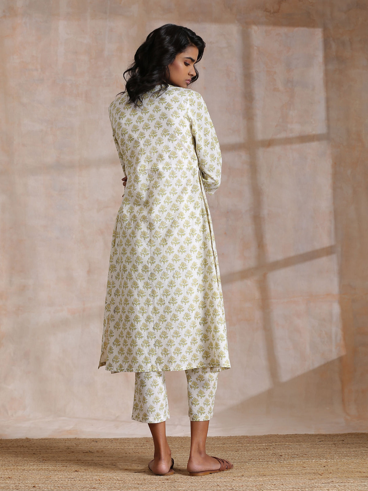 trueBrowns Green Buta On Off White Block Print Cotton Slit Gathered Kurta Set | Grocsy