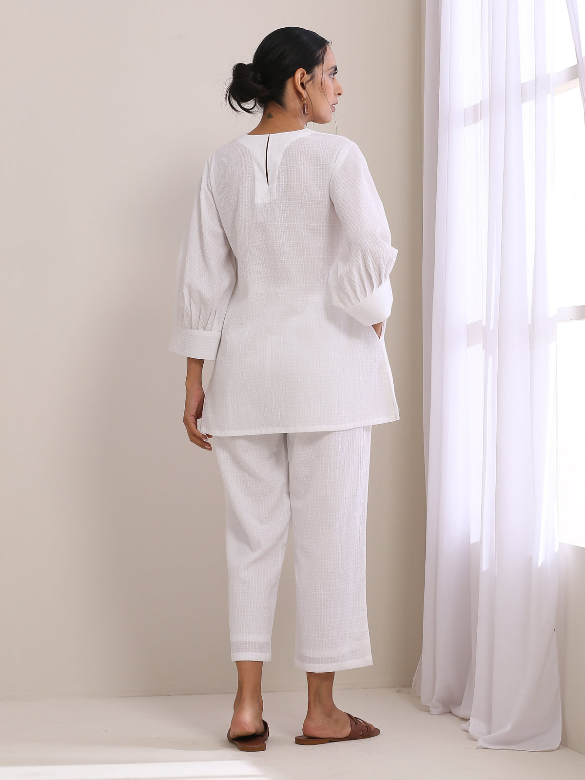 trueBrowns White Dobby Baggy Sleeve Co-Ord Set | Grocsy
