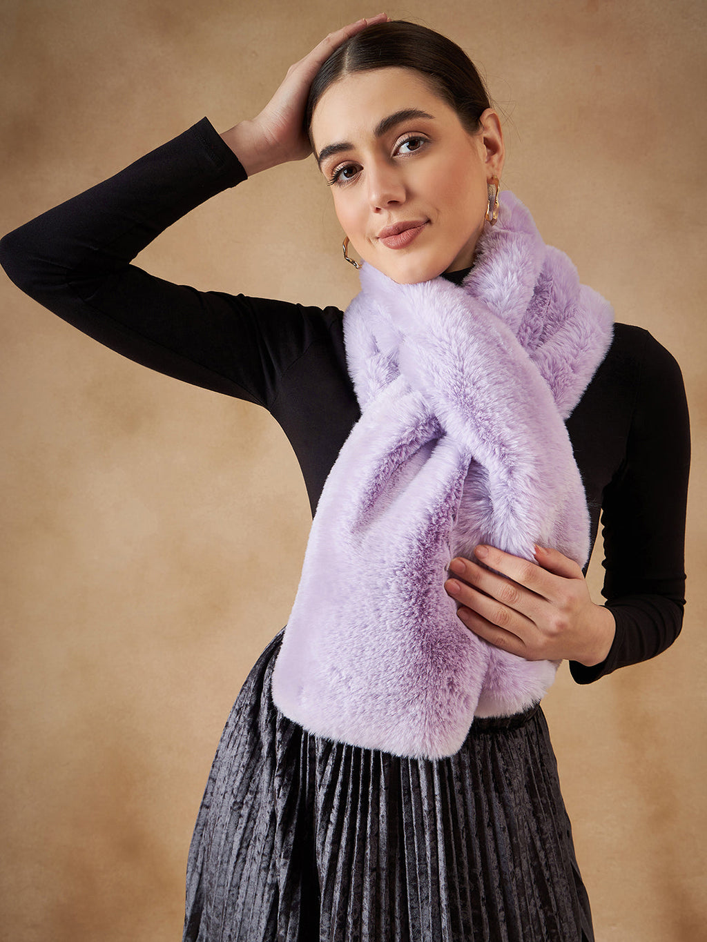 InWeave Women's Light Mauve Faux Fur Neck Warmer | Grocsy