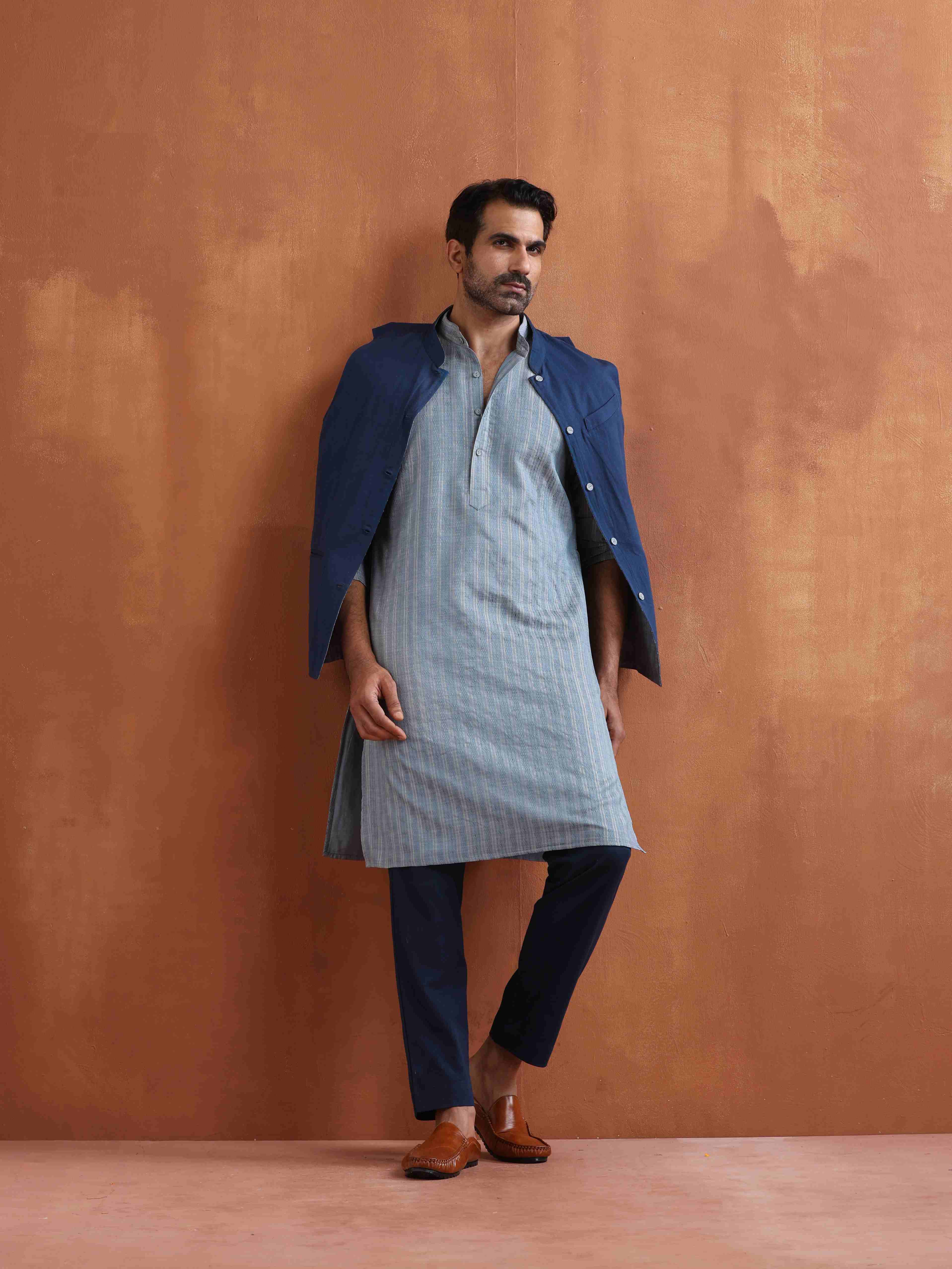 trueBrowns Men's Blue Chanderi Kurta | Grocsy