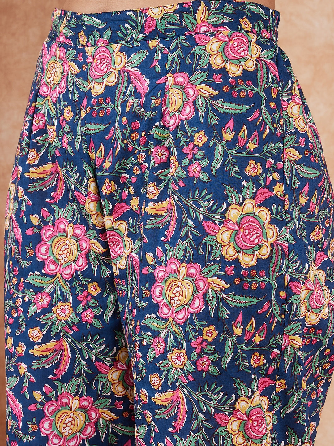 InWeave Women's Blue Green Pink Floral Print Flared Kurta Pant Set | Grocsy