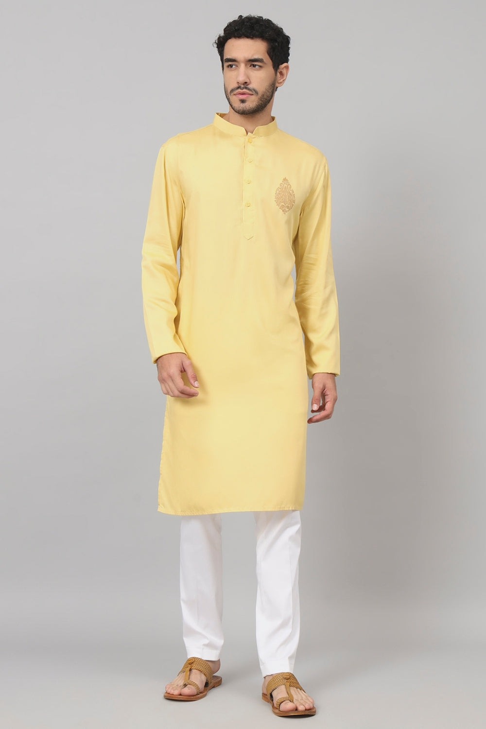 Paisley Embroidered Cotton Kurta by Hilo Design | Grocsy