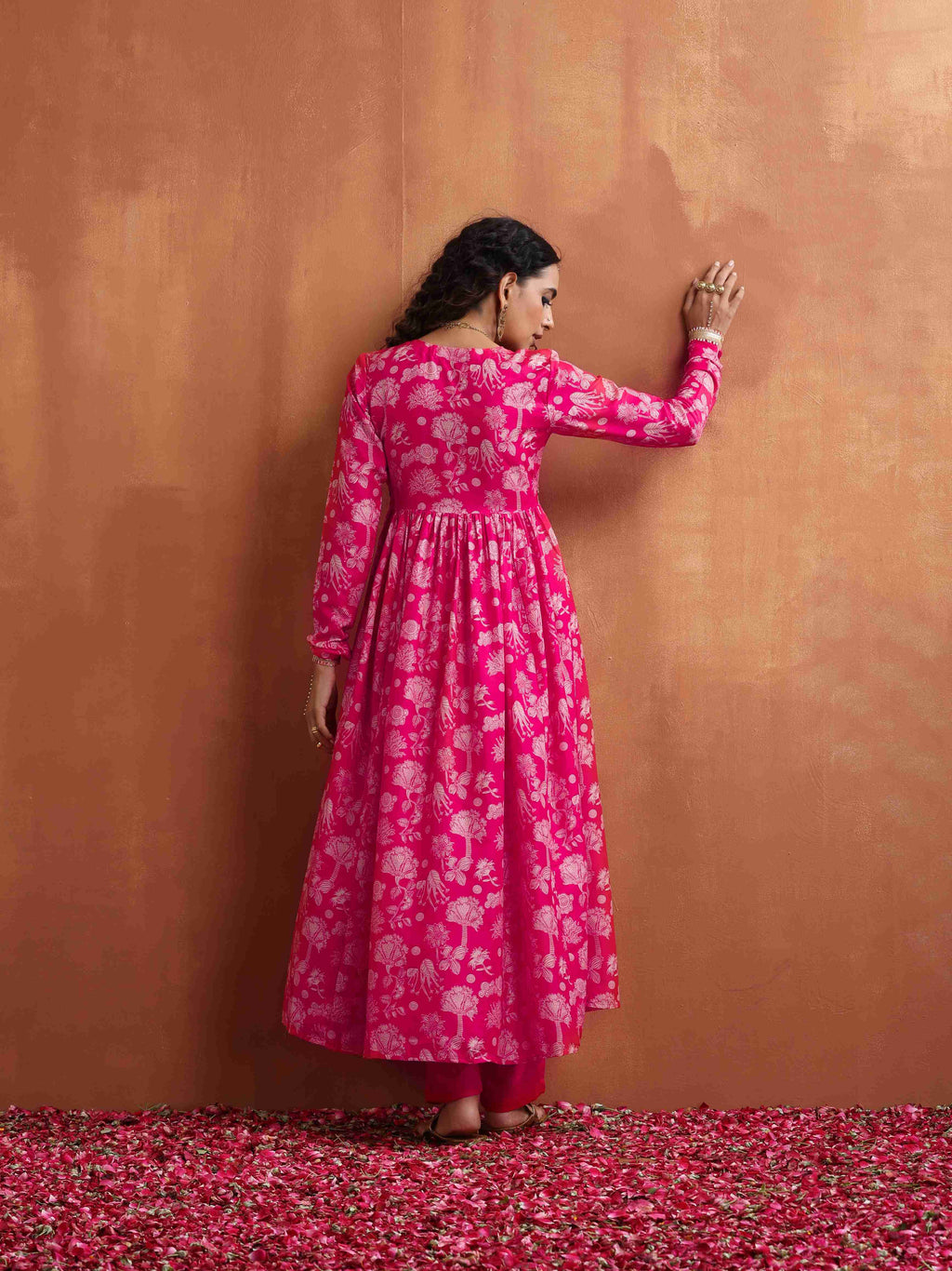 trueBrowns Red Print Flared Anarkali Kurta Set | Grocsy
