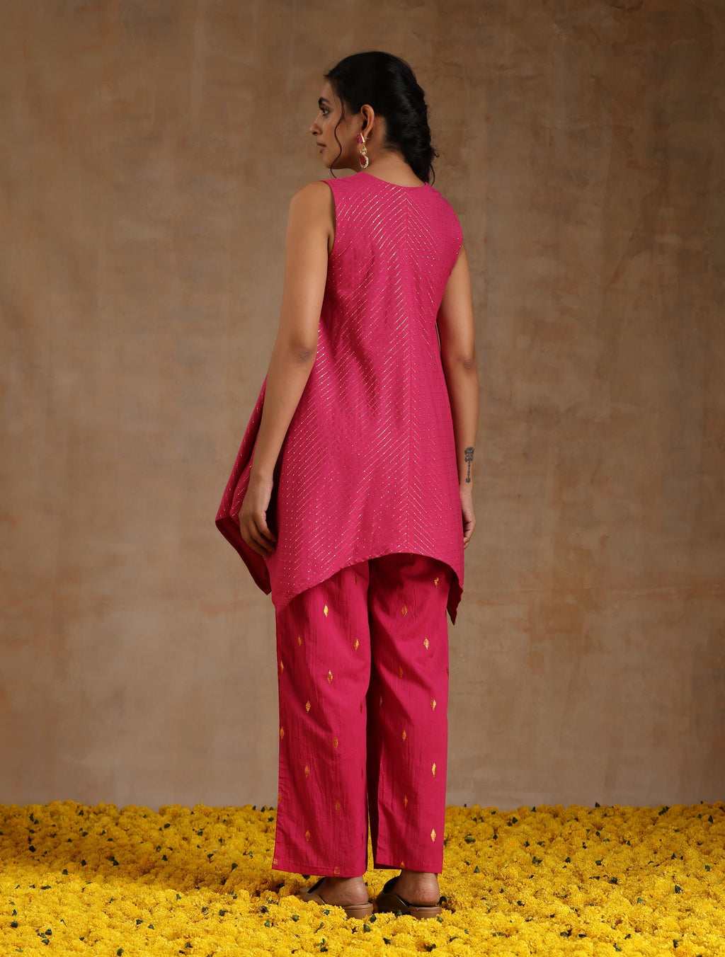 trueBrowns Pink Gold Cotton Handkerchief Co-Ord Set | Grocsy