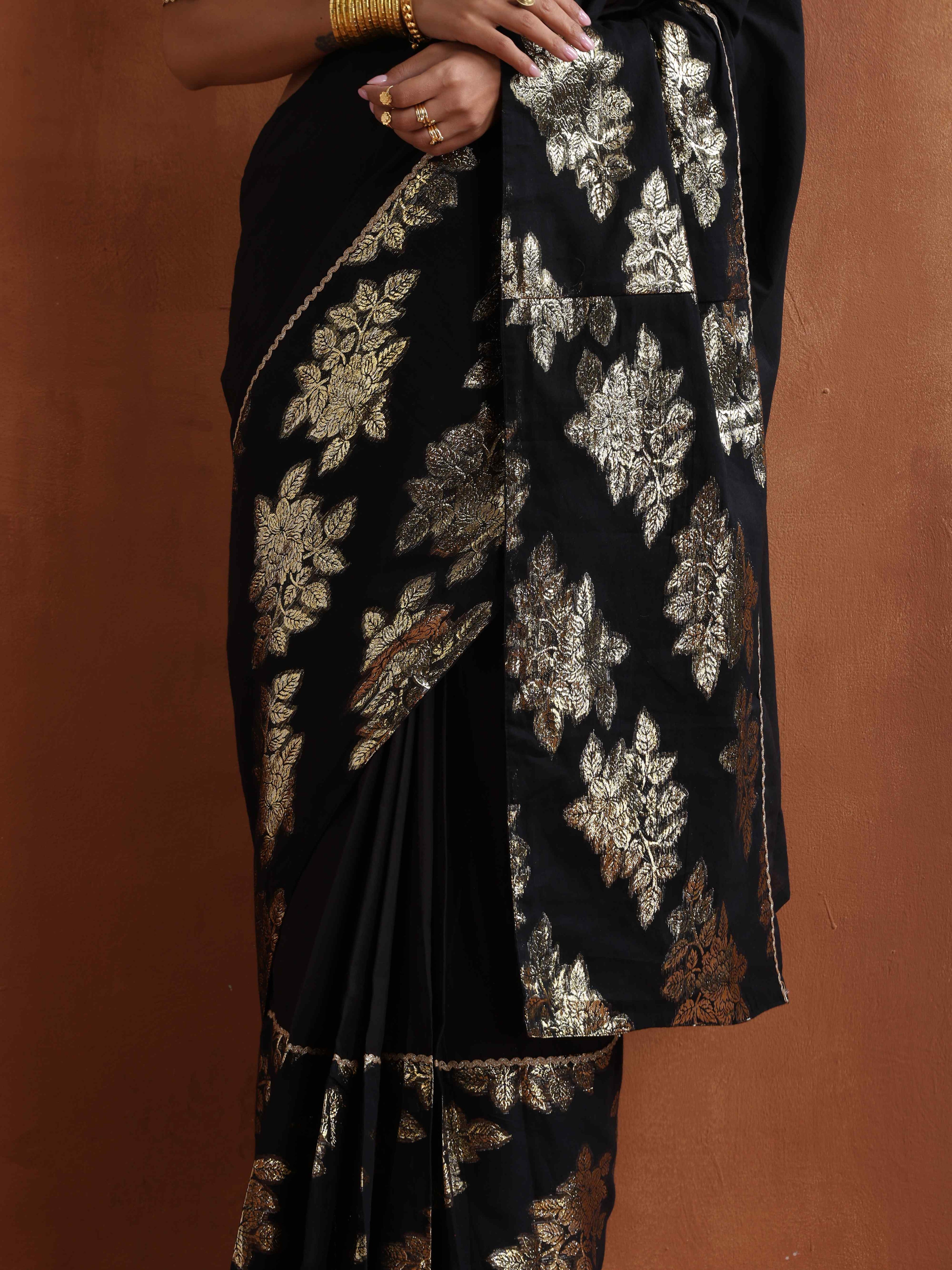 trueBrowns Black Metallic Ready To Wear Saree | Grocsy