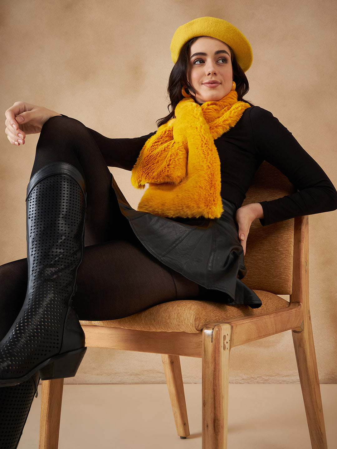 InWeave Women's Yellow Faux Fur Neck Warmer | Grocsy