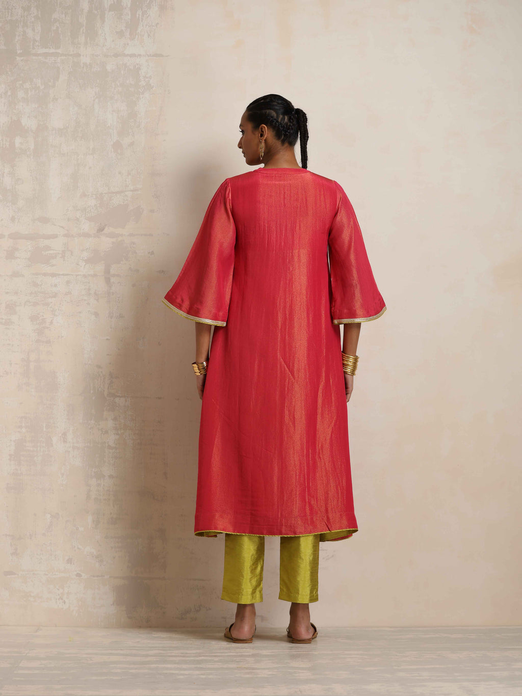 trueBrowns Hot Pink Tissue Flared Kurta Set | Grocsy