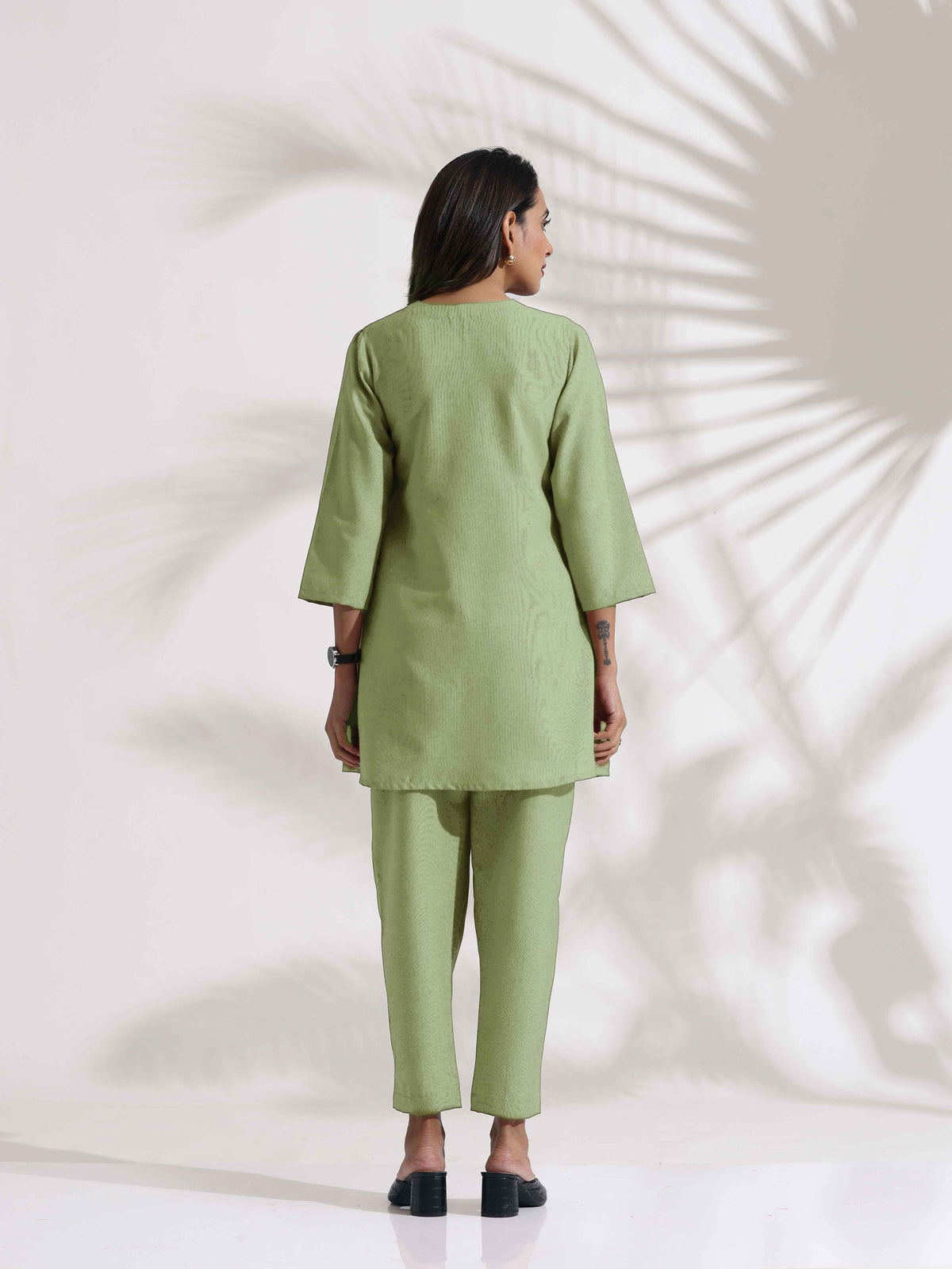 trueBrowns Green Slub Pleated Co-ord Set | Grocsy