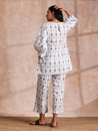 trueBrowns Grey On White Ikat Print Cotton Baggy Sleeve Co-Ord Set | Grocsy