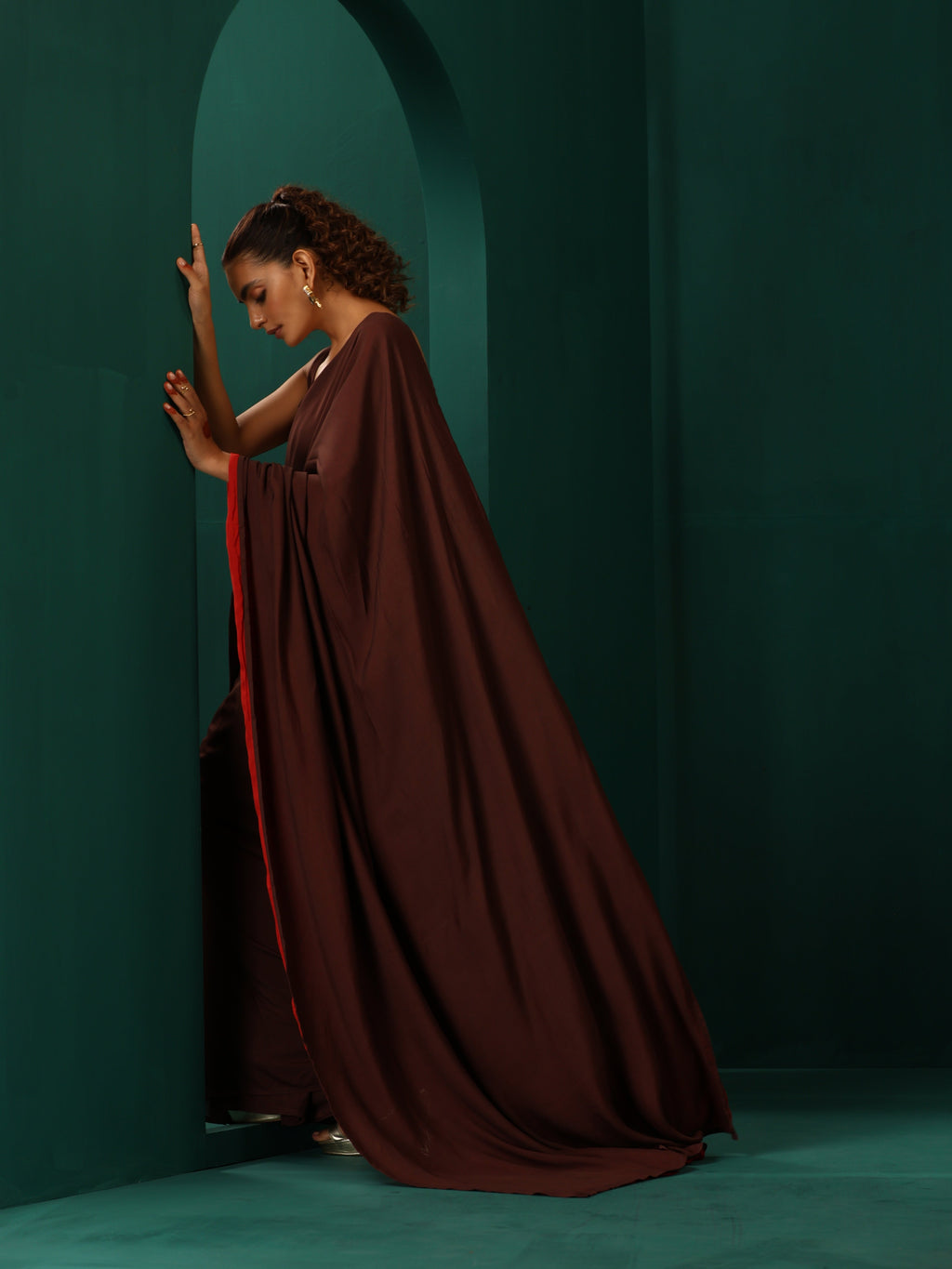 trueBrowns Cola Muslin Silk Ready to Wear Saree | Grocsy