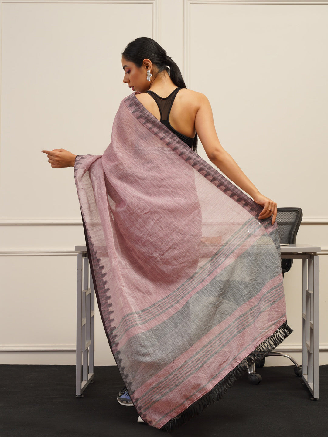 Tikhi Imli Woven Design Cotton Saree | Grocsy