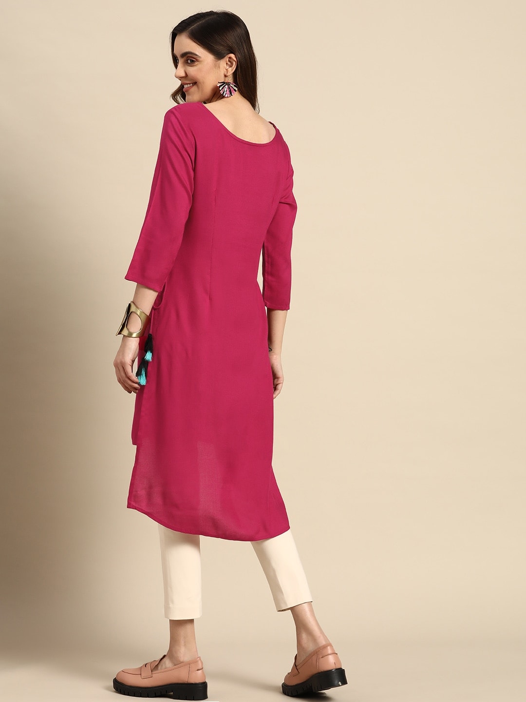 Sangria Geometric Yoke Design Thread Work Kurta | Grocsy