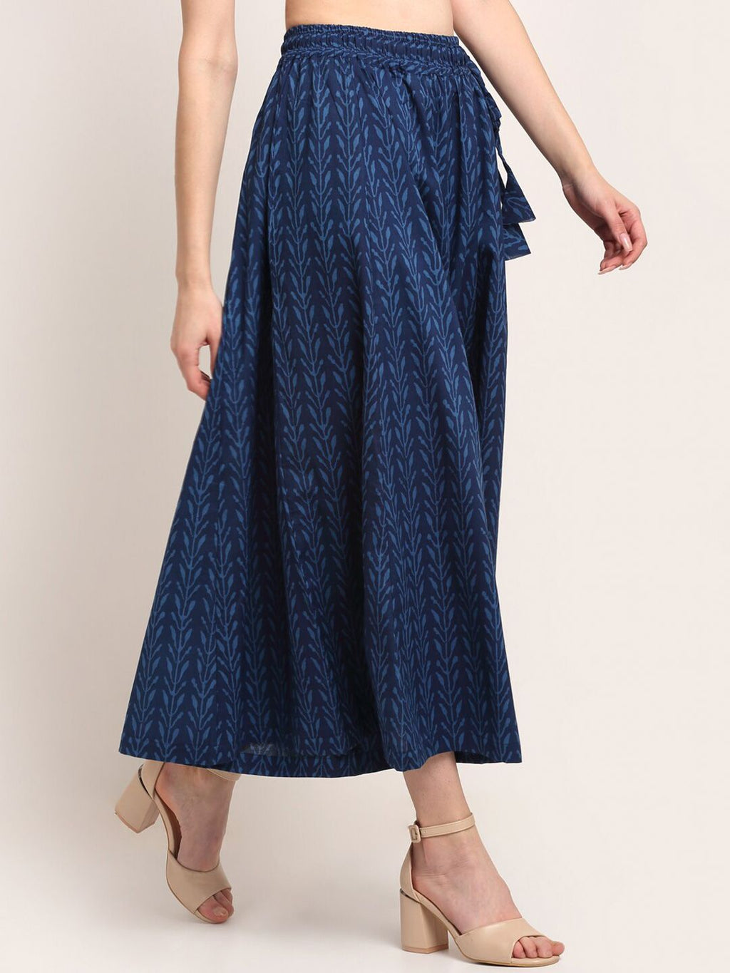 TAG 7 Women Navy Blue Ethnic Motifs Printed Flared Ethnic Palazzos | Grocsy