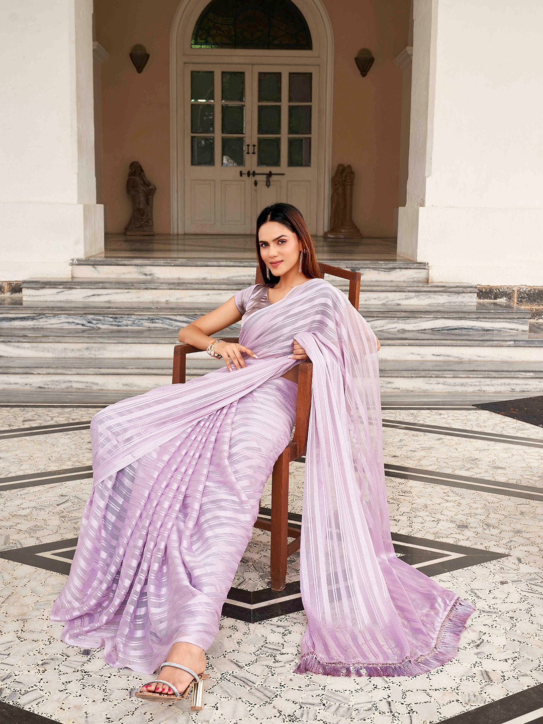 Tikhi Imli Striped Woven Design Saree | Grocsy