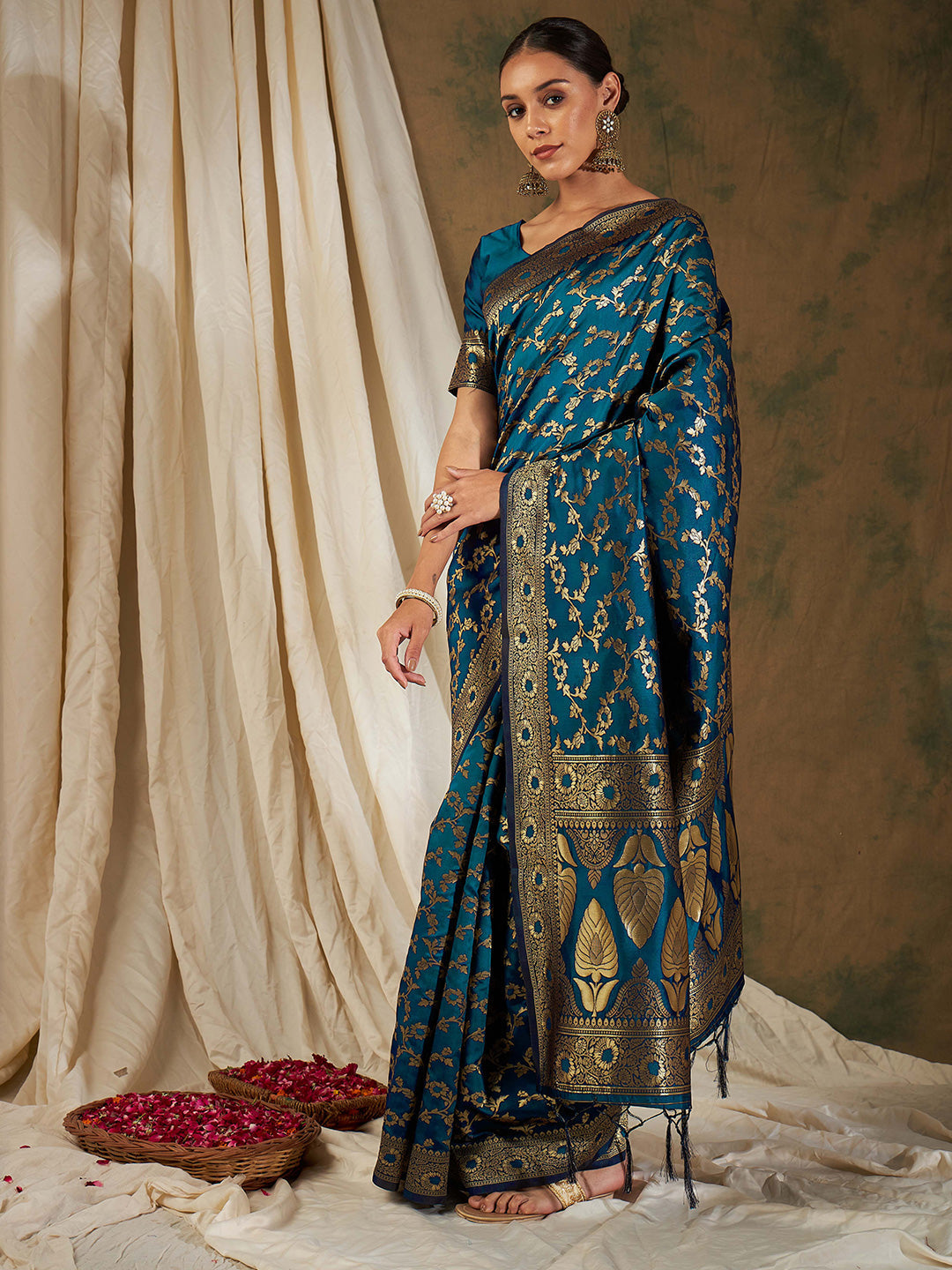 Sangria Blue Floral Woven Design Zari Kanjeevaram Saree | Grocsy