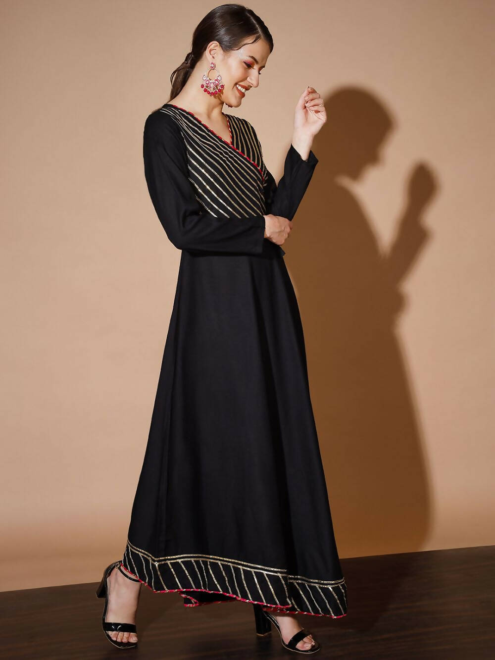 Myshka Women Black Solid Kurtas | Grocsy