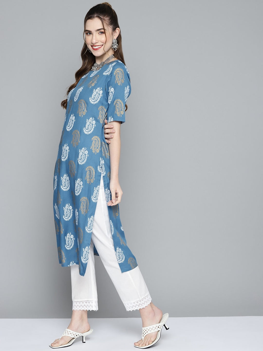 HERE&NOW Women Blue & Golden Paisley Printed Straight Kurta | Grocsy