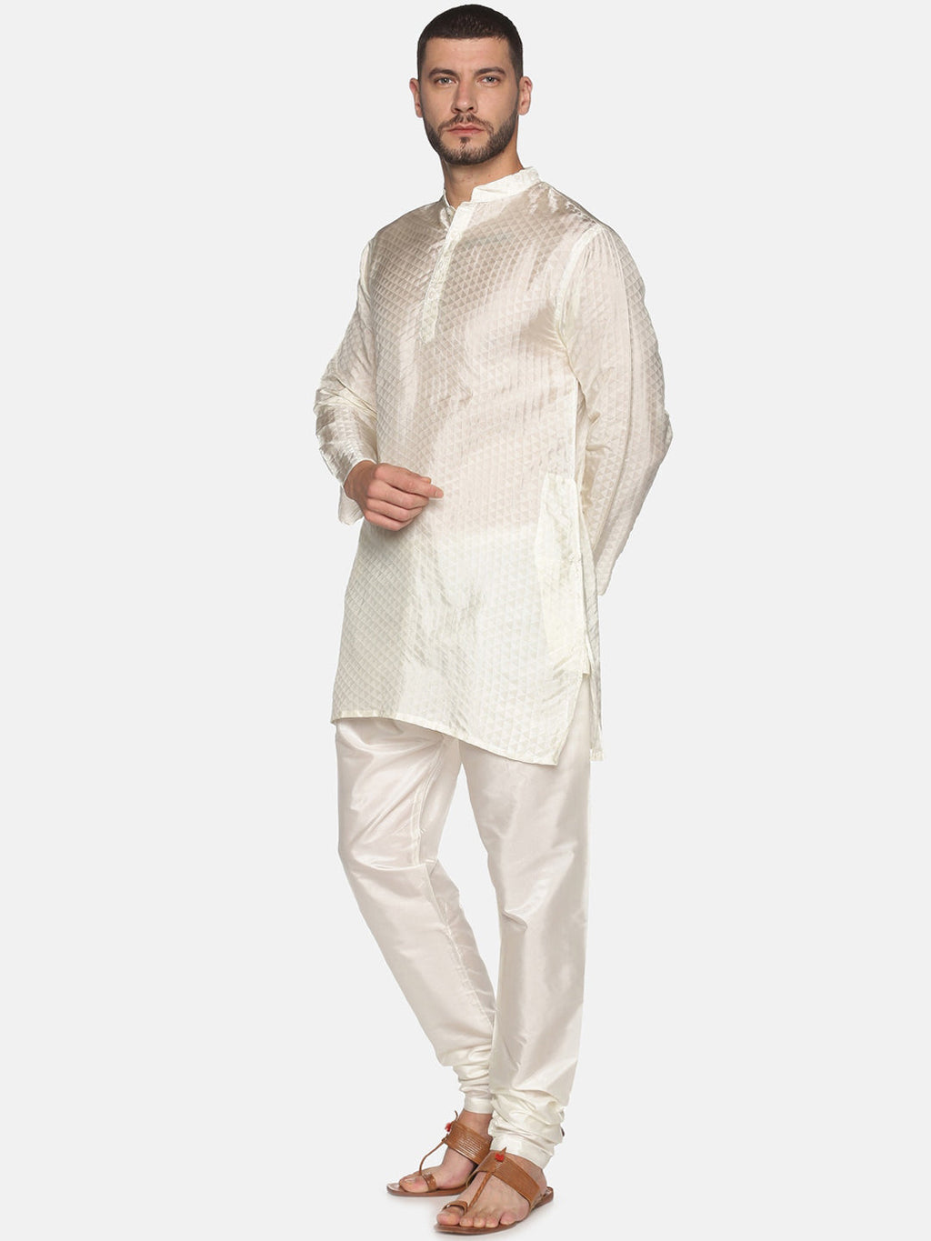 Sethukrishna Men Off-White Kurta with Pyjamas | Grocsy